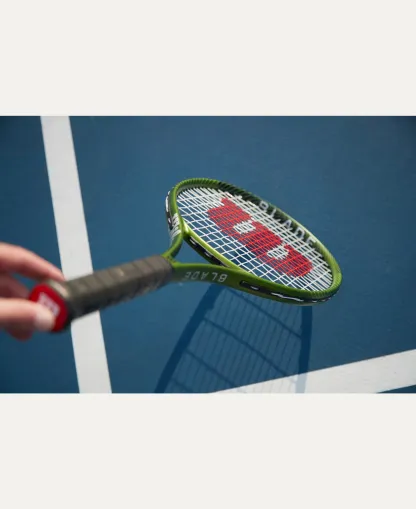 Wilson Blade Feel 100 Tennis Racket (Pre-strung)