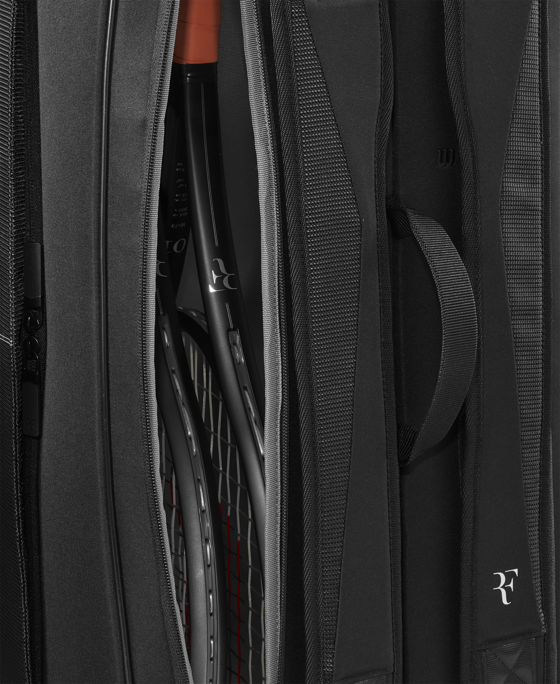Roger Federer RF Tournament Racket Bag 9 Pack