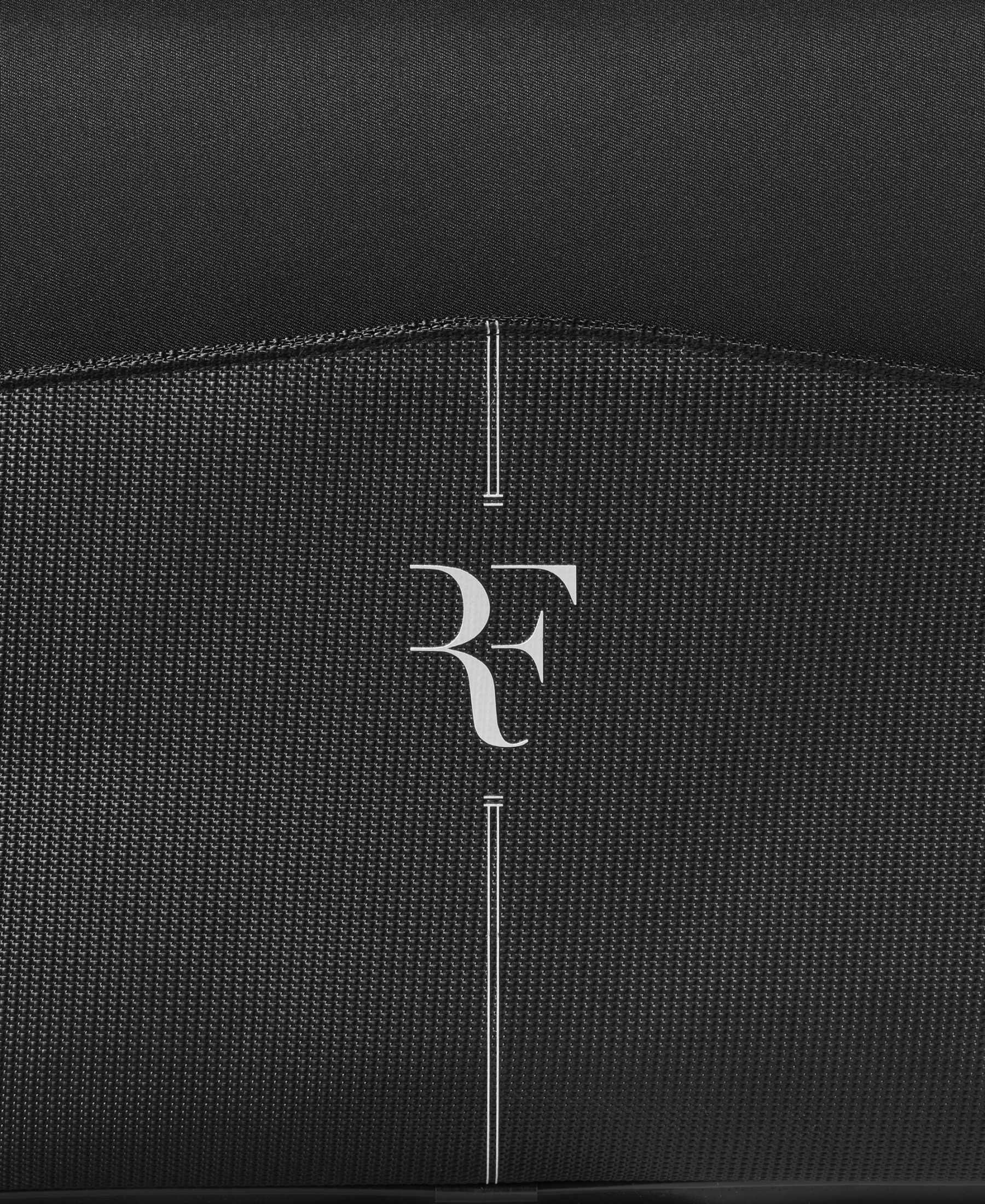 Roger Federer RF Tournament Racket Bag 9 Pack