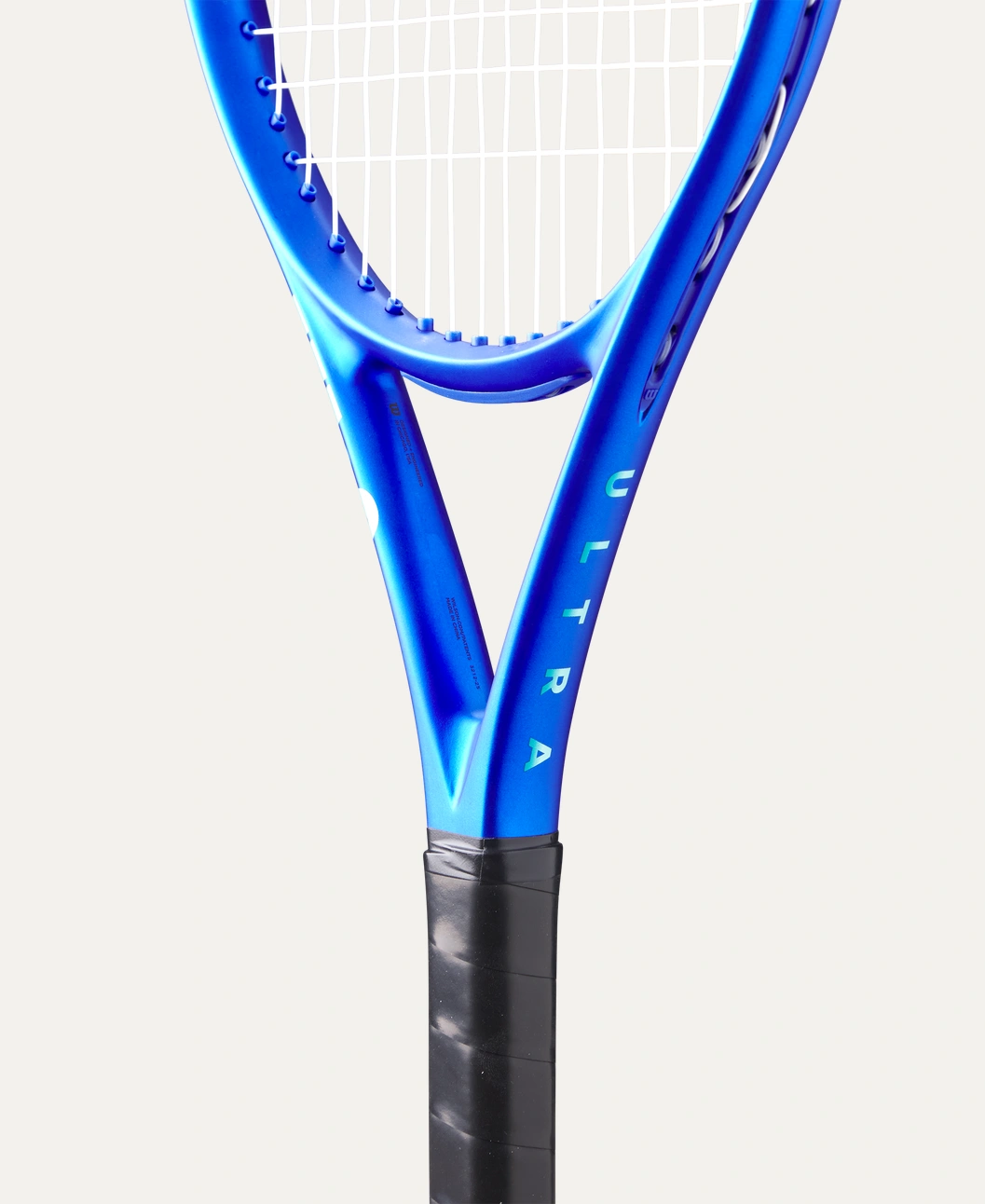 Wilson Ultra 25 / 26 V5 Junior Tennis Racket