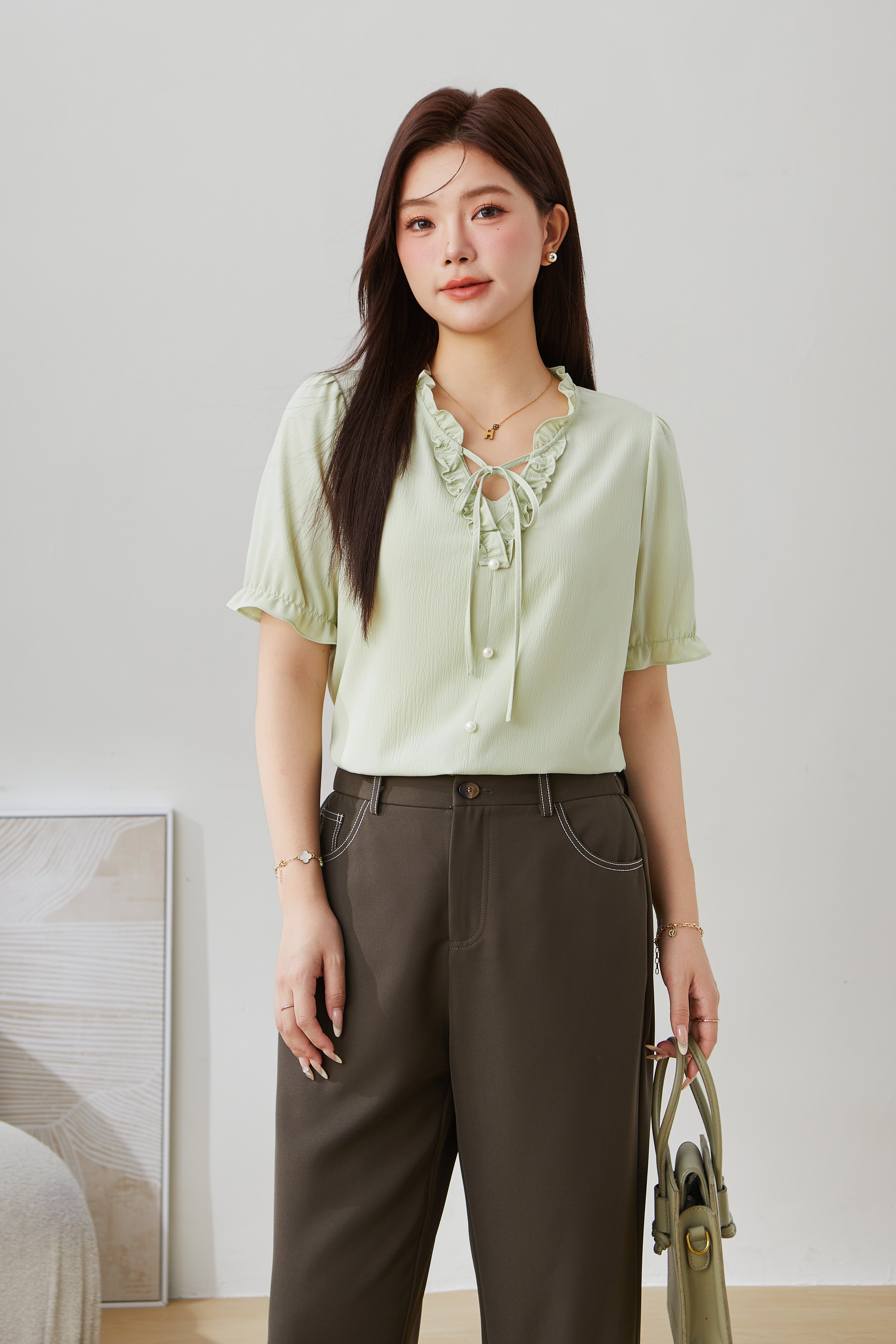 Ruffled Edge Tie Bubble Sleeve Blouse EXA5158