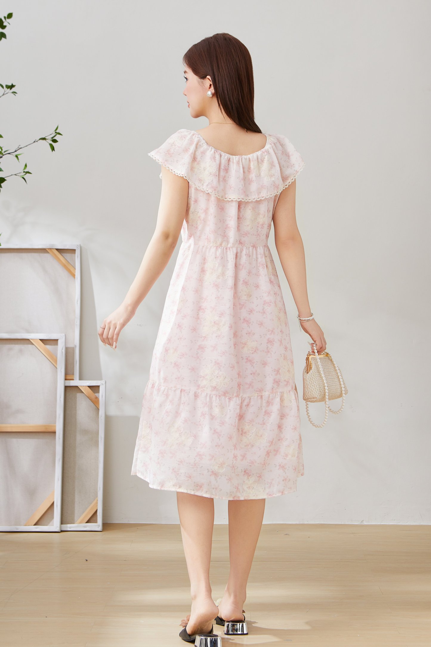 Doll Collar Slimming Floral Dress EXQ5350