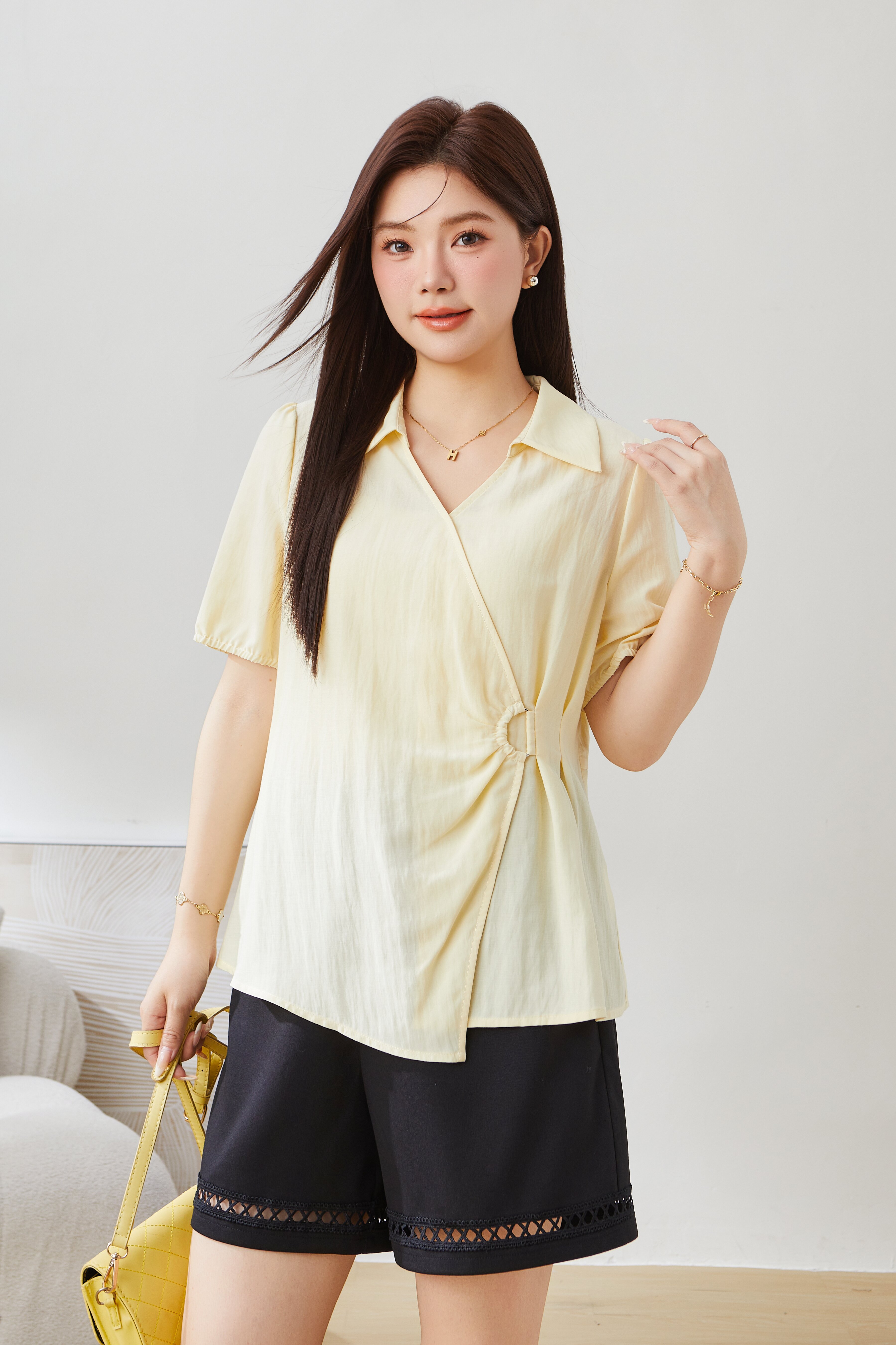 Irregular V-neck Waist-cinching Top EXA5157