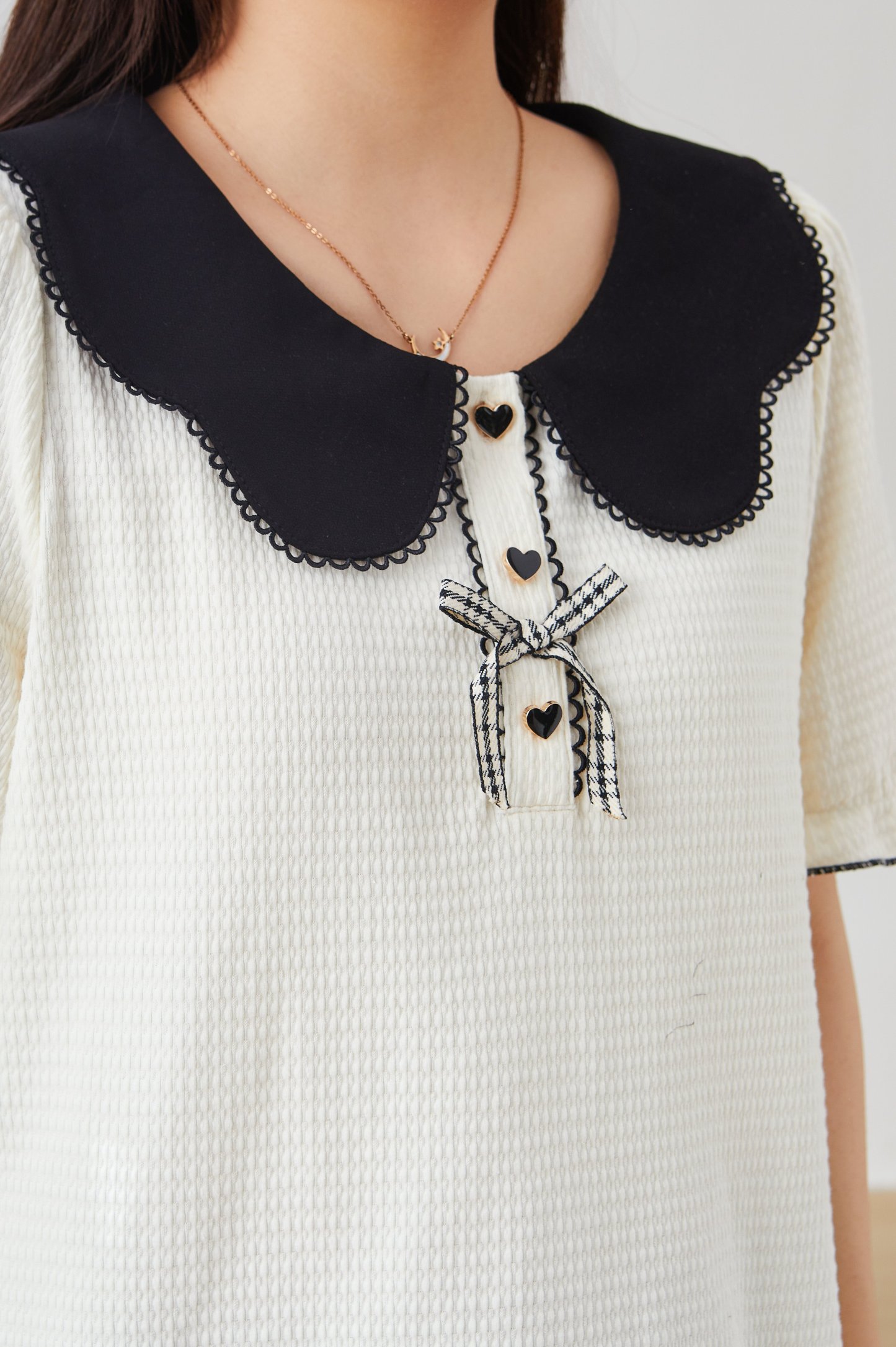 Doll Petal Collar Blouse EXA3003