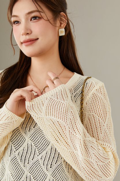 Round Neck Hollow Sweater DDMY1899