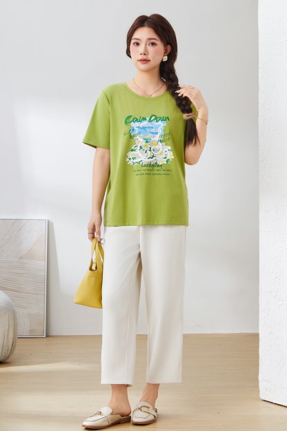 Loose Round Neck Cream Style Printed Top EXZ3007