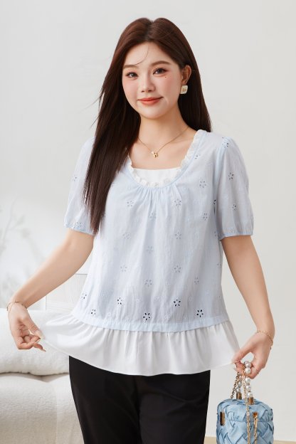 Embroidered Hollow Slimming Top EXA5307