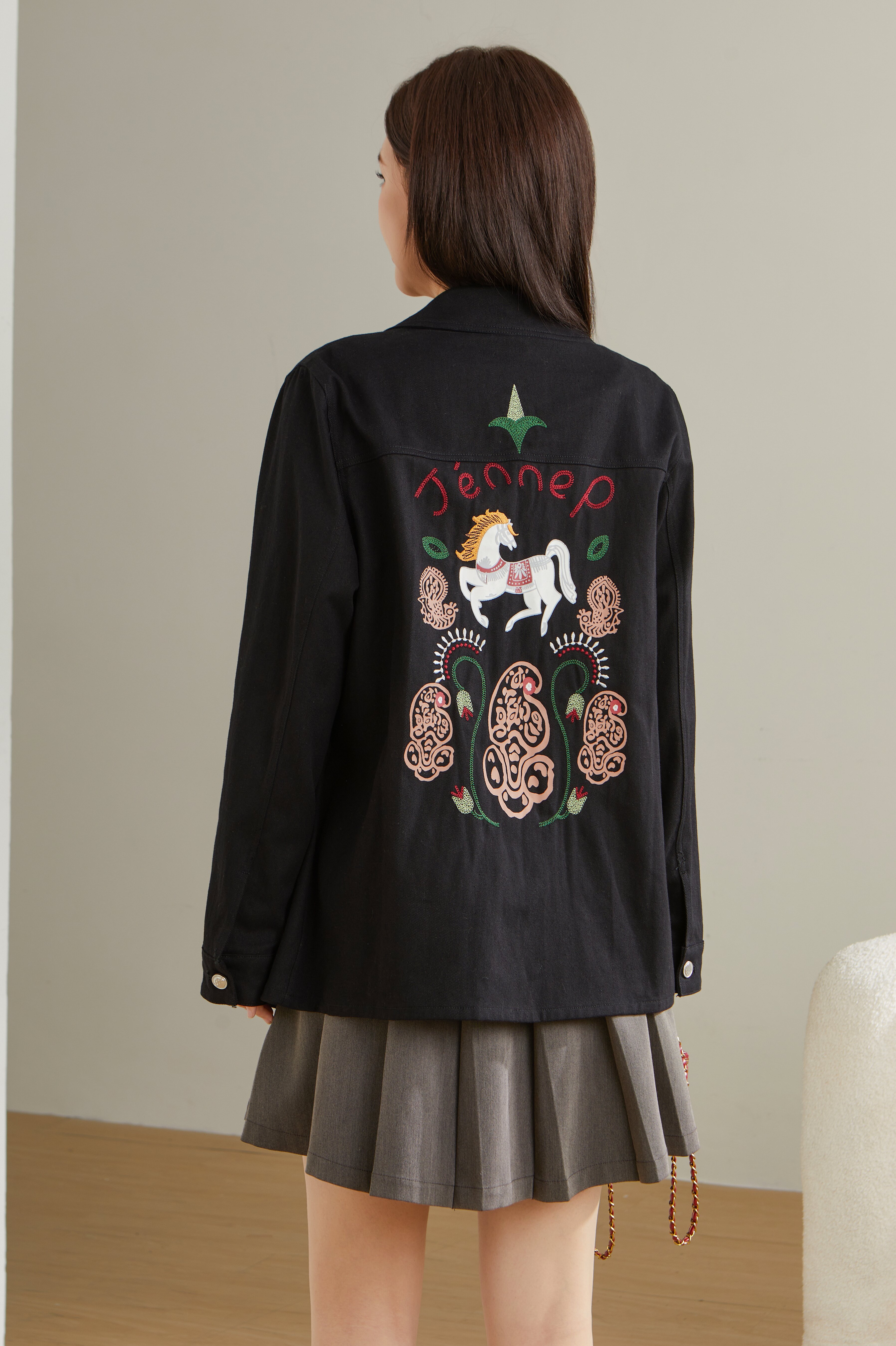 Embroidered Heavy Craft Thin Jacket ECW2532