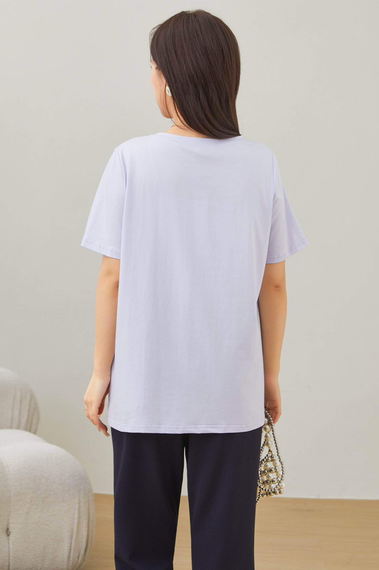 3D Embroidered Side Slit T-Shirt DXZ1361