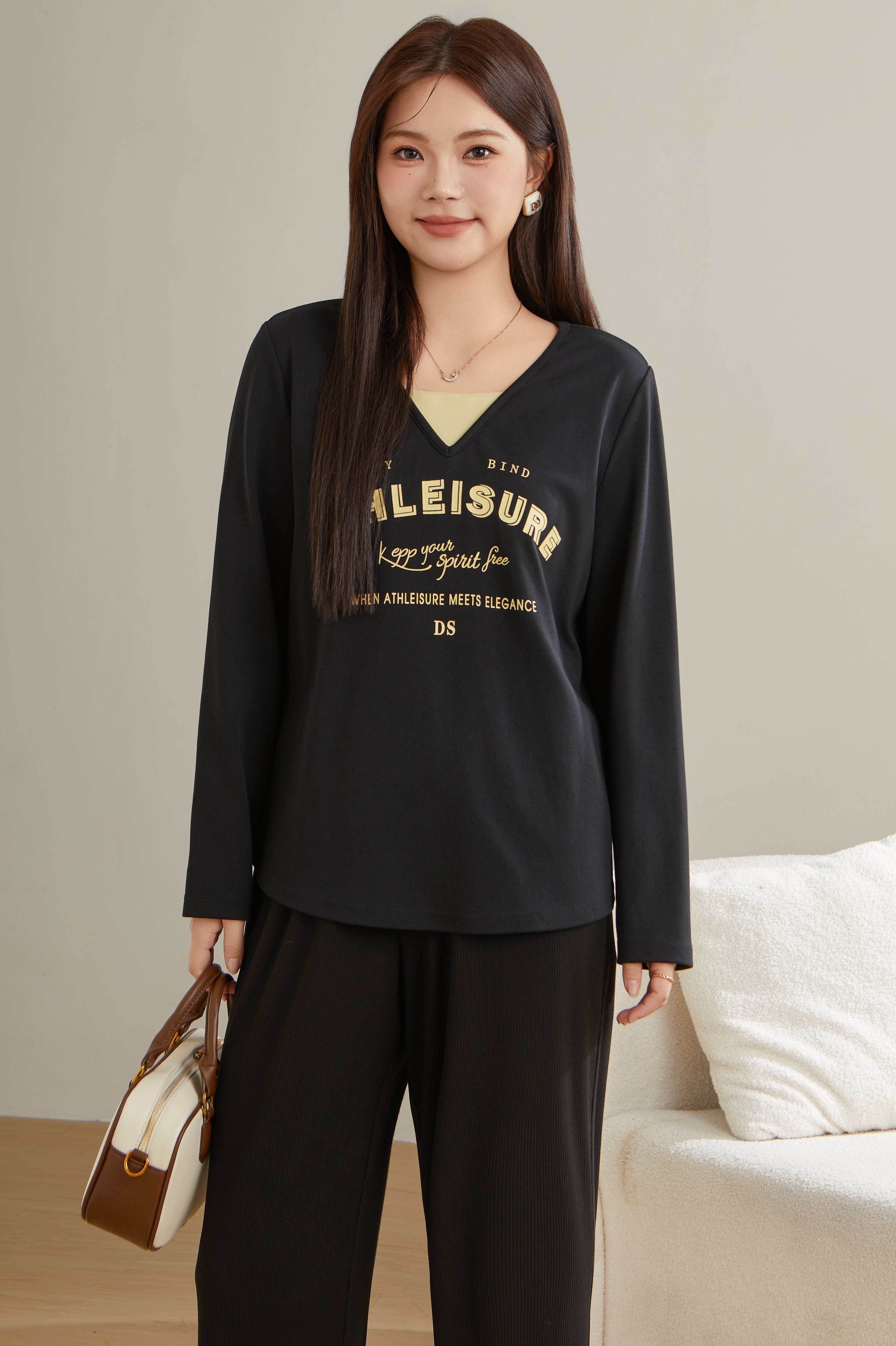 Fake Two-Piece V-Neck Letter Print Long Sleeve T-Shirt ECZ2537