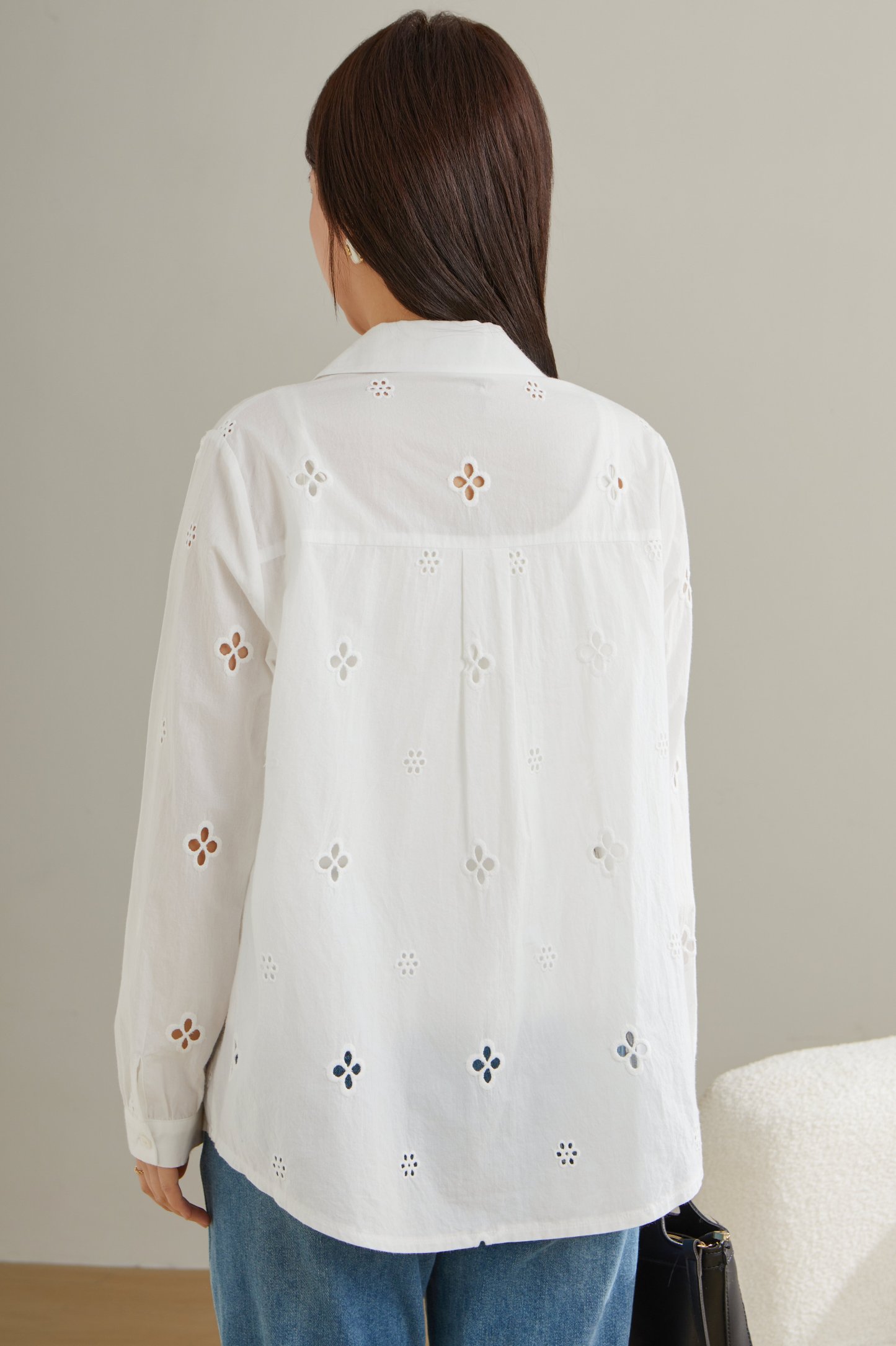 Curved Hem Elegant Embroidered Shirt ECA2577