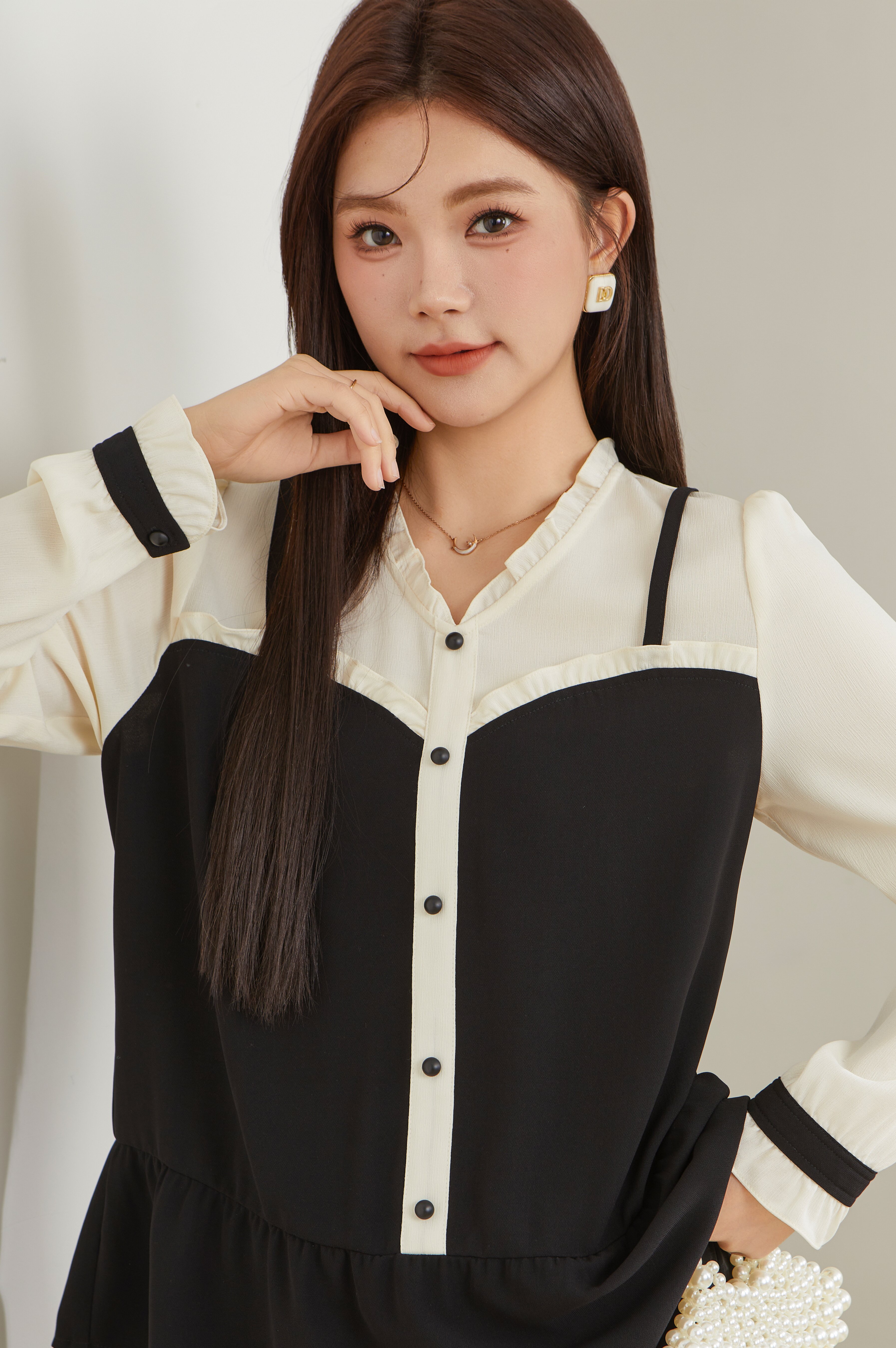 Fake Two-Piece Patchwork Ruffle Blouse ECA2381