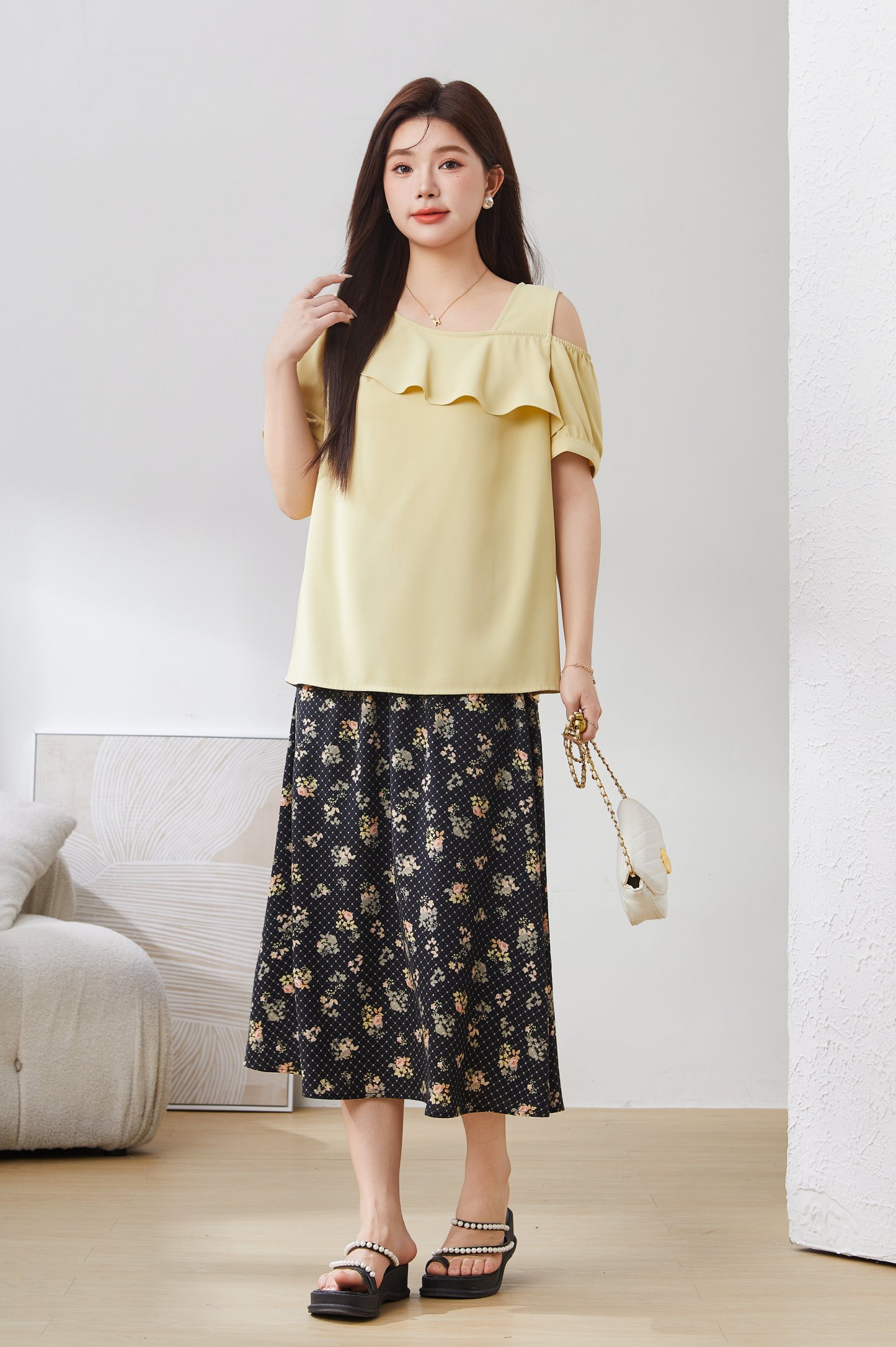 Loose Off-Shoulder Woven Top EXA3079