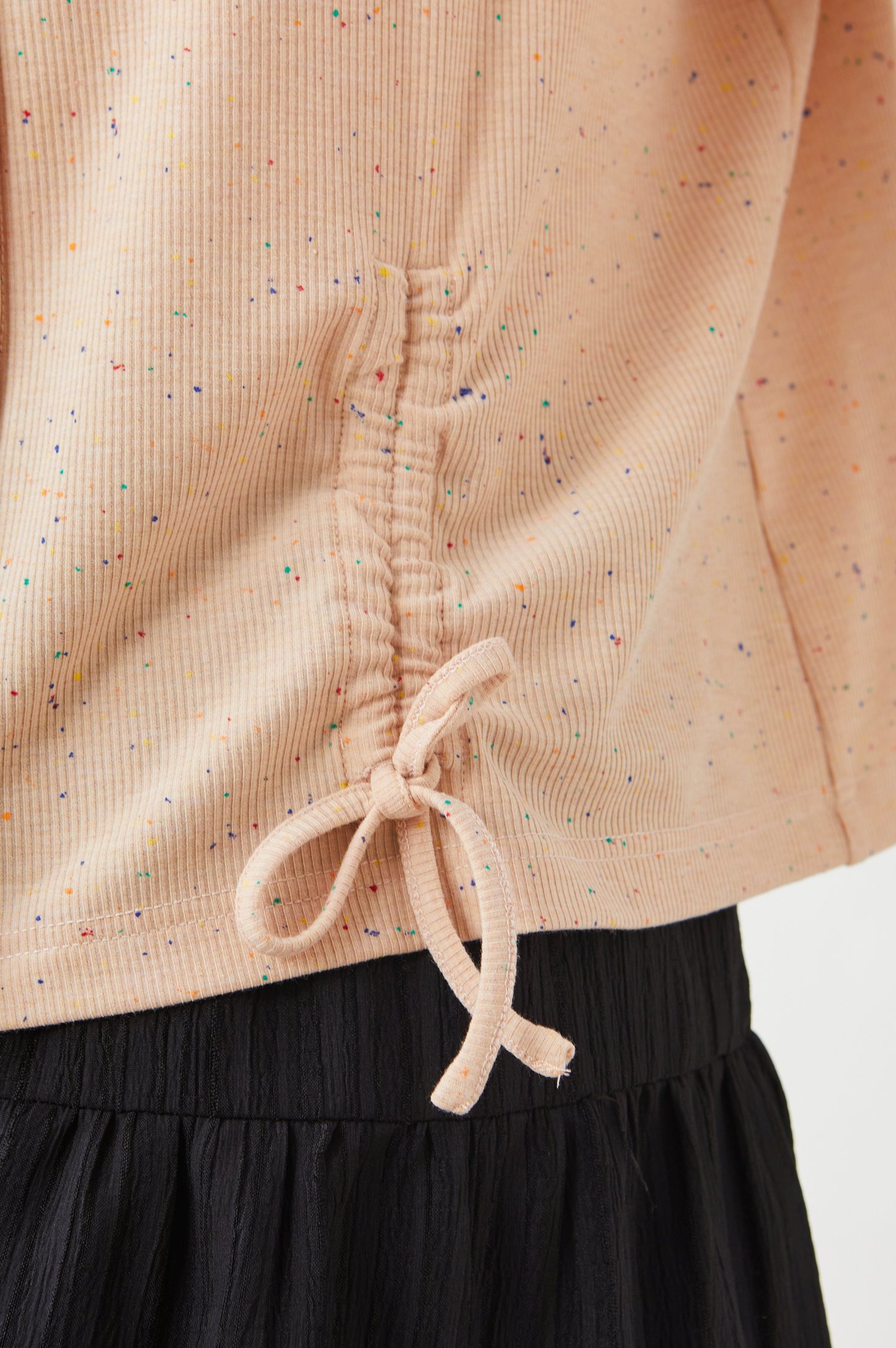 Drawstring Pleated V-neck Knit Top EXZ3038