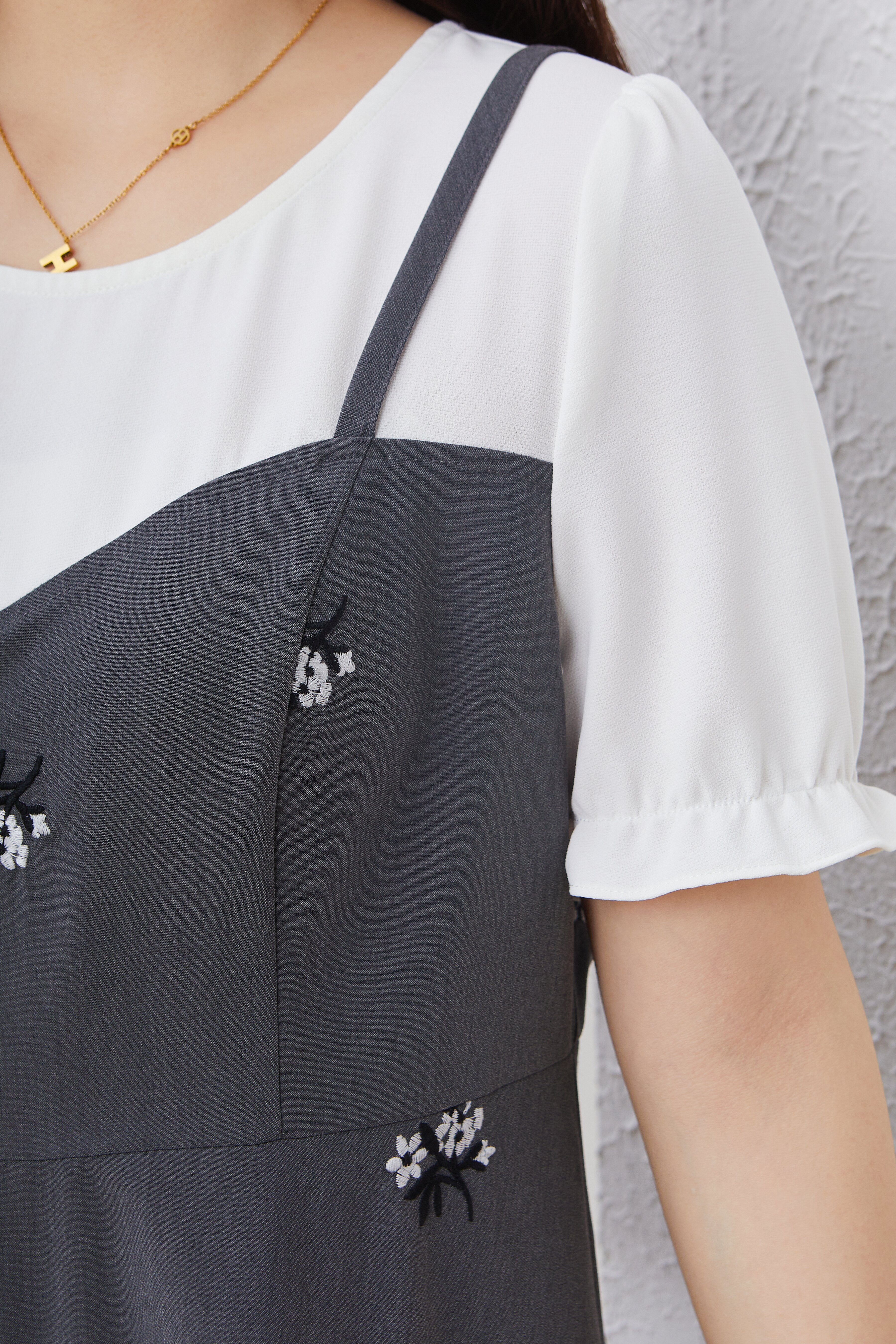 Fake Two-Piece Embroidered Camisole Dress EXQ5039