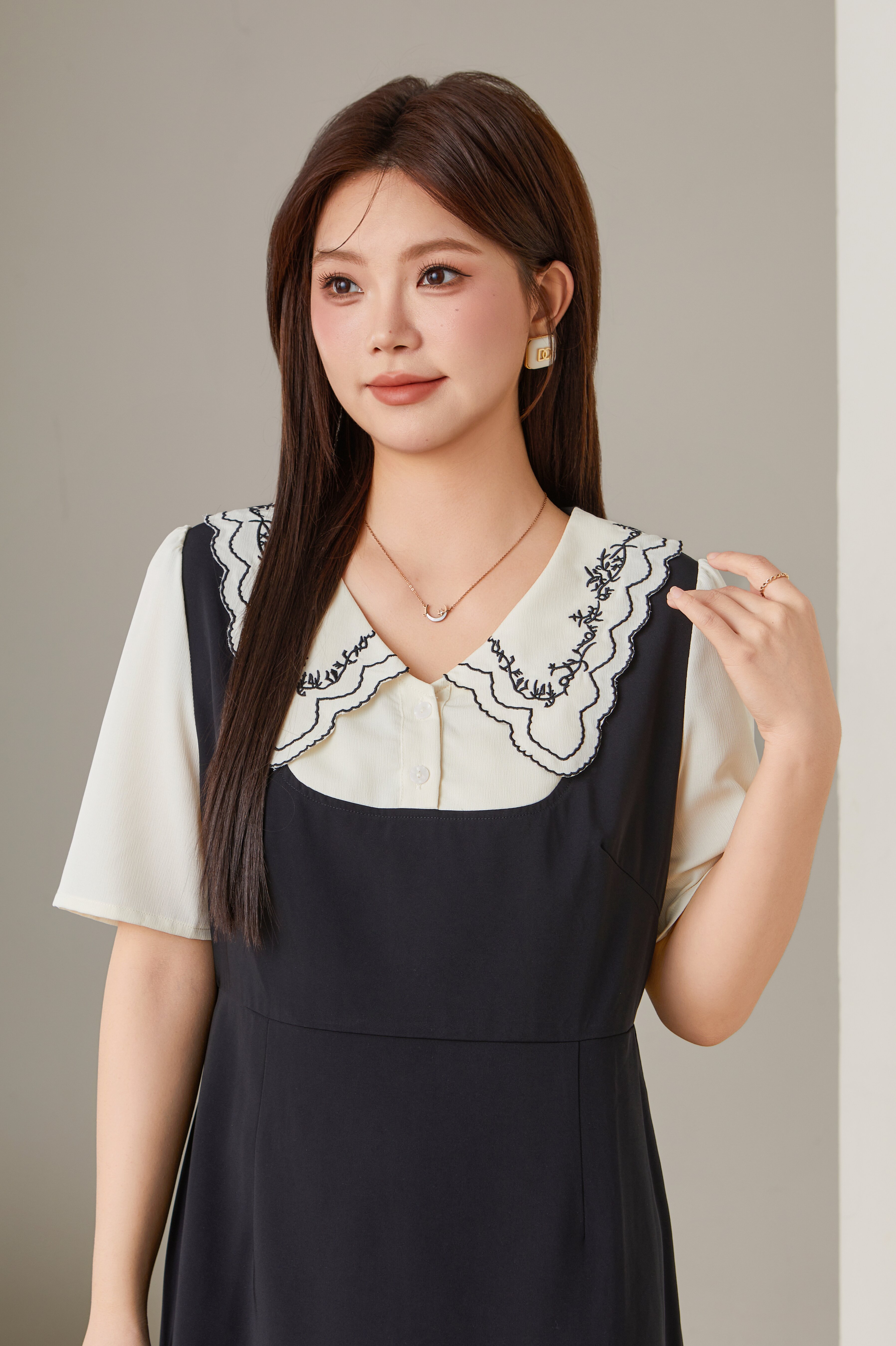 Doll Collar Patchwork Fake Two-Piece Dress DXQ1929