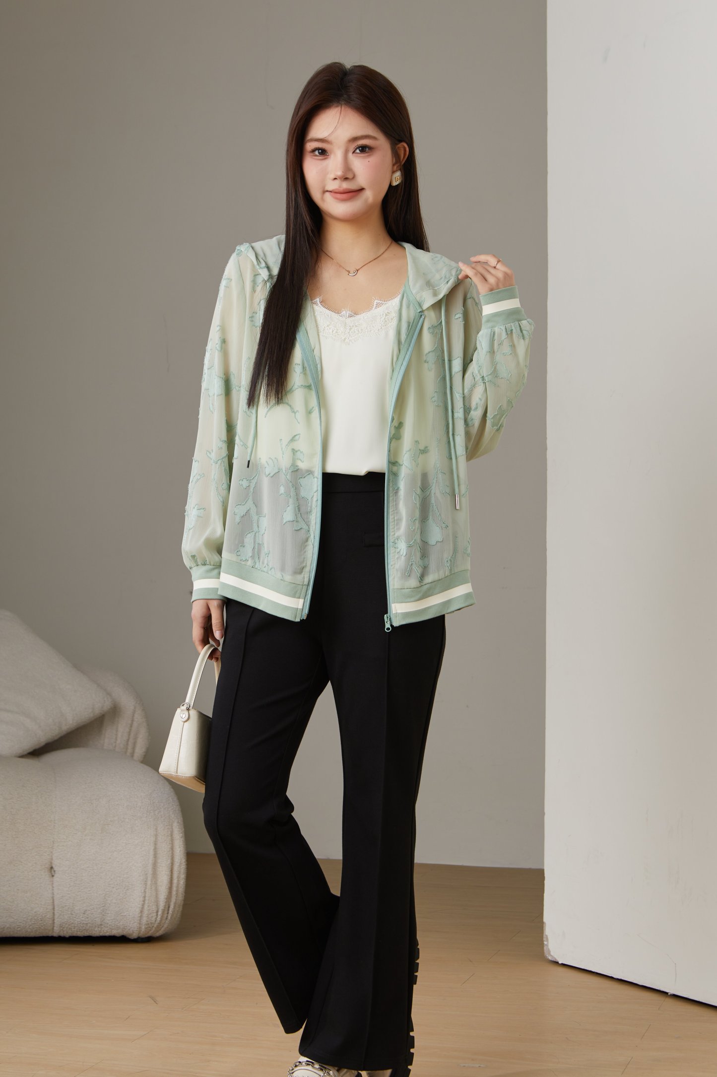 Jacquard Hooded Thin Jacket ECW2568N