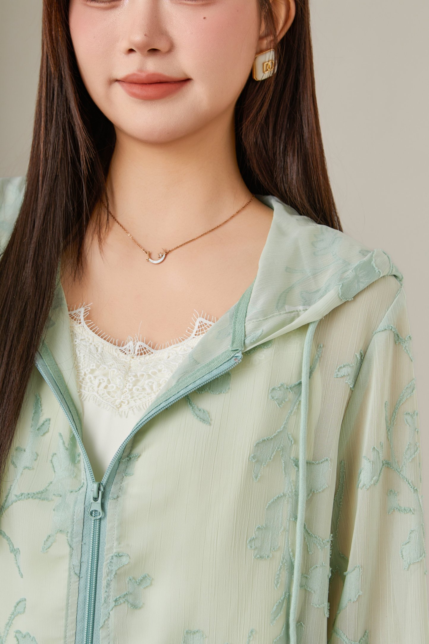 Jacquard Hooded Thin Jacket ECW2568N