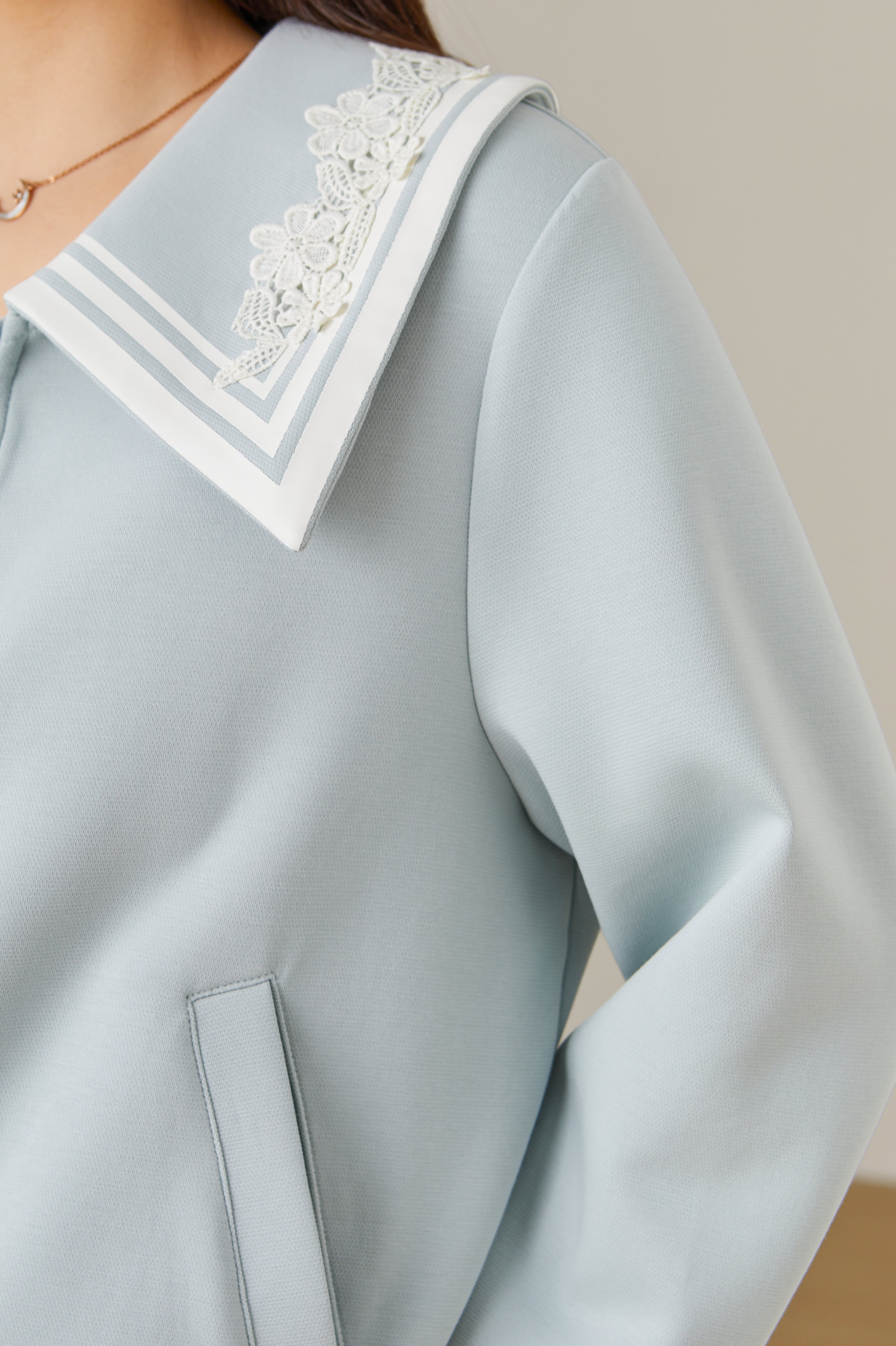 Lace collar jacket ECW2593