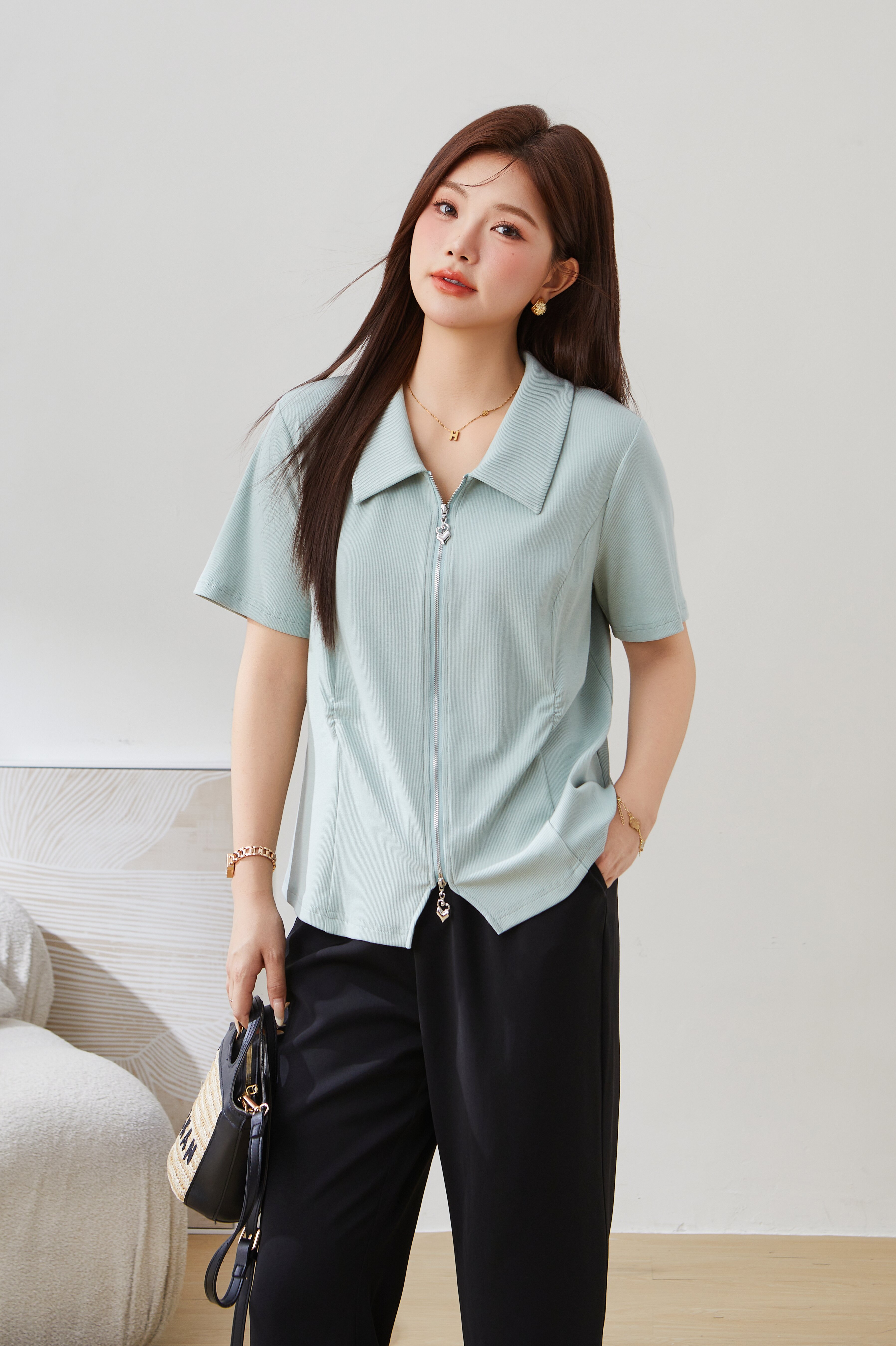 POLO Collar Zipper Pleated Short Sleeve Top EXZ5279