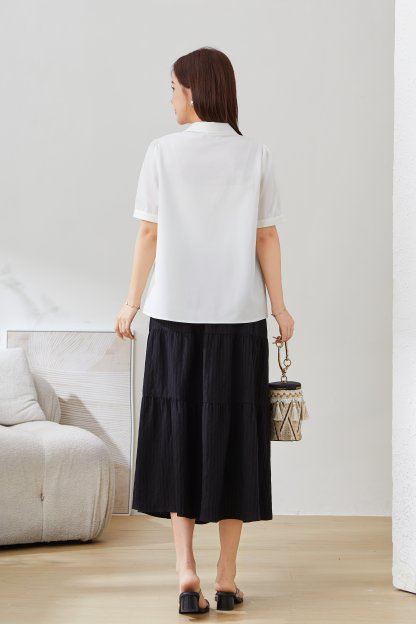 Solid Color Pearl Decorated Top EXA5222