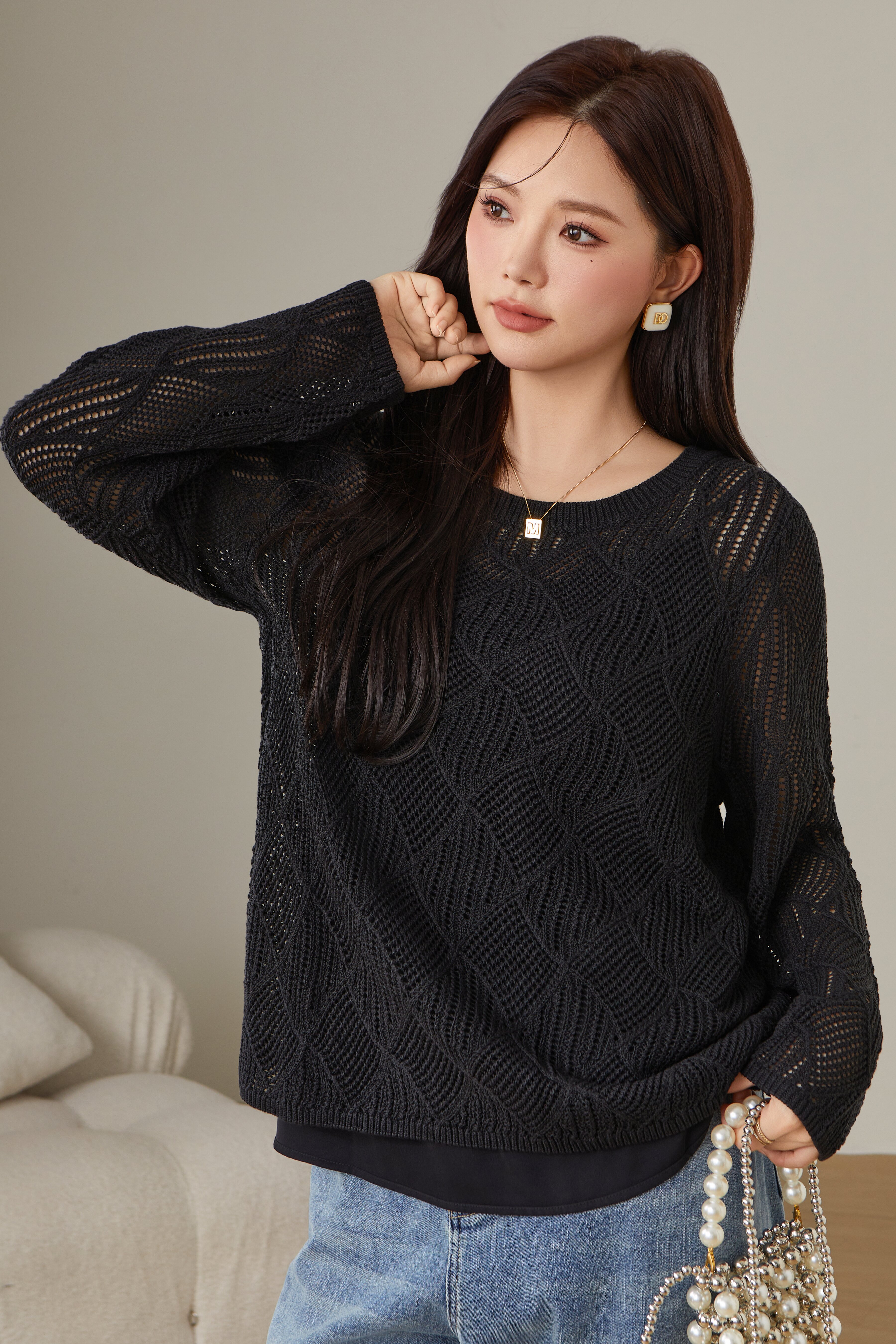 Round Neck Hollow Sweater DDMY1899