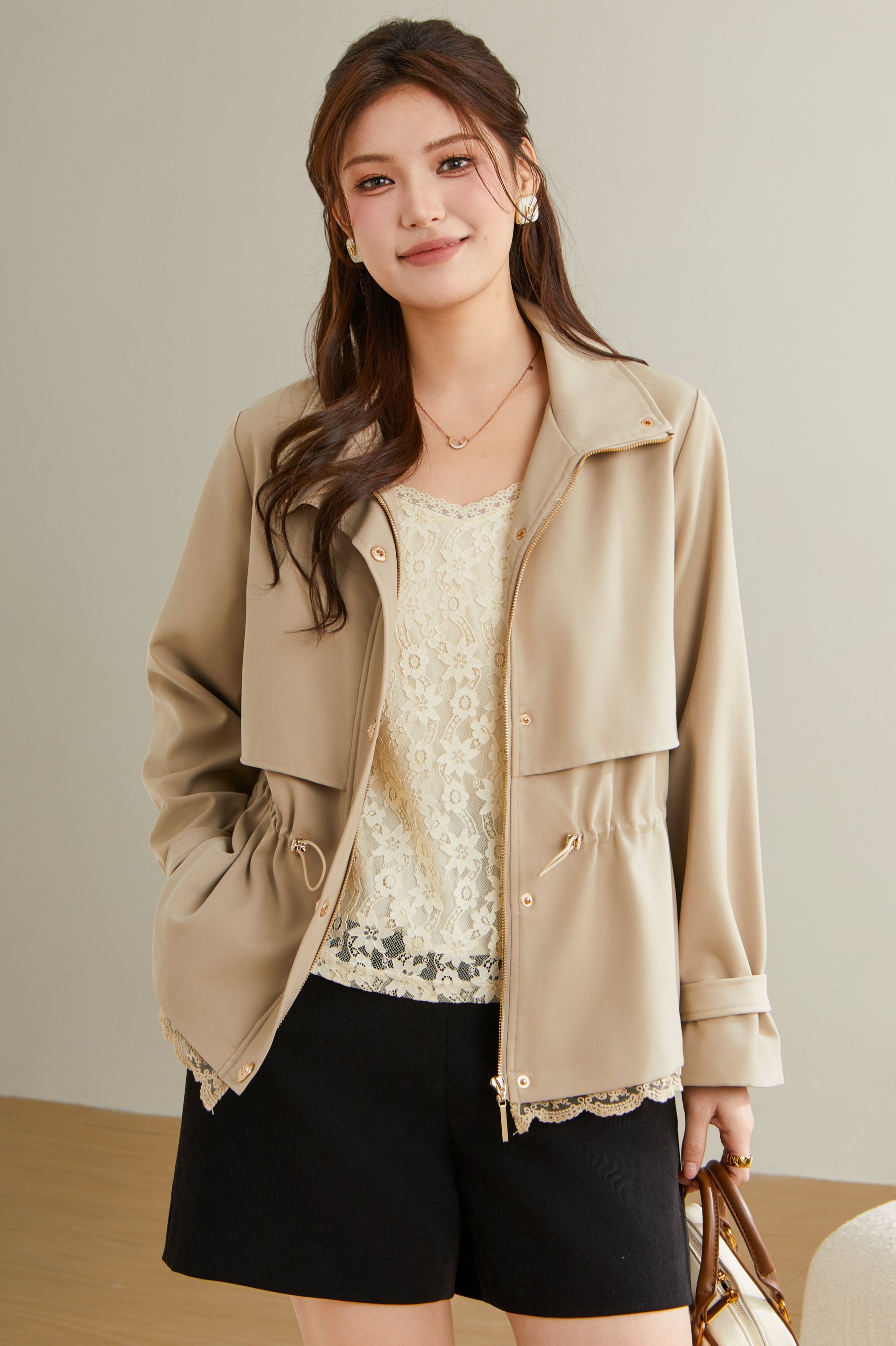 Lace patchwork waistcoat DDW2138