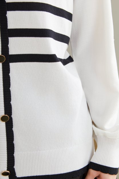 V-neck Knitted Sweater DCMY358