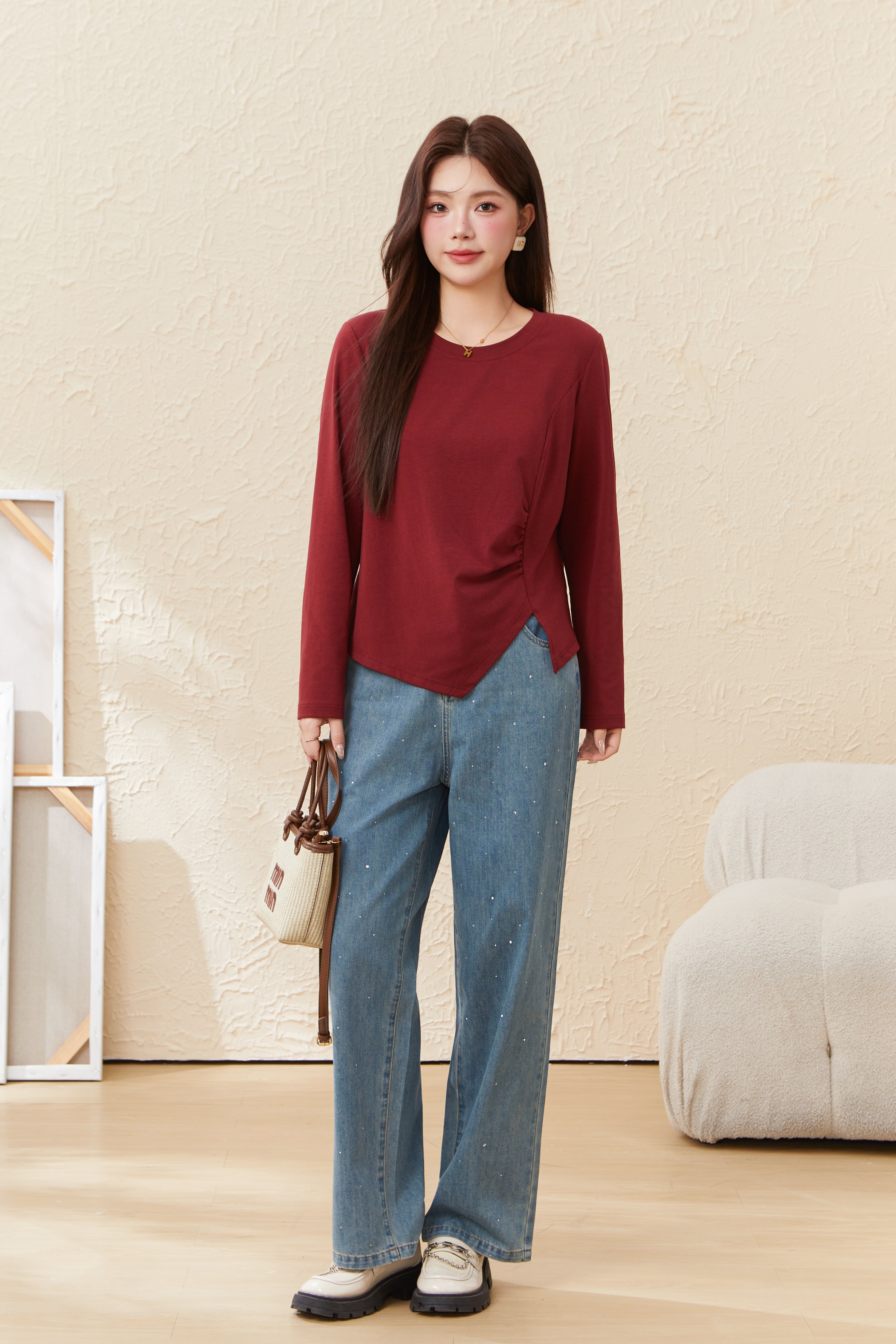 Asymmetric Slit Hem Pleated Top EDZ5729