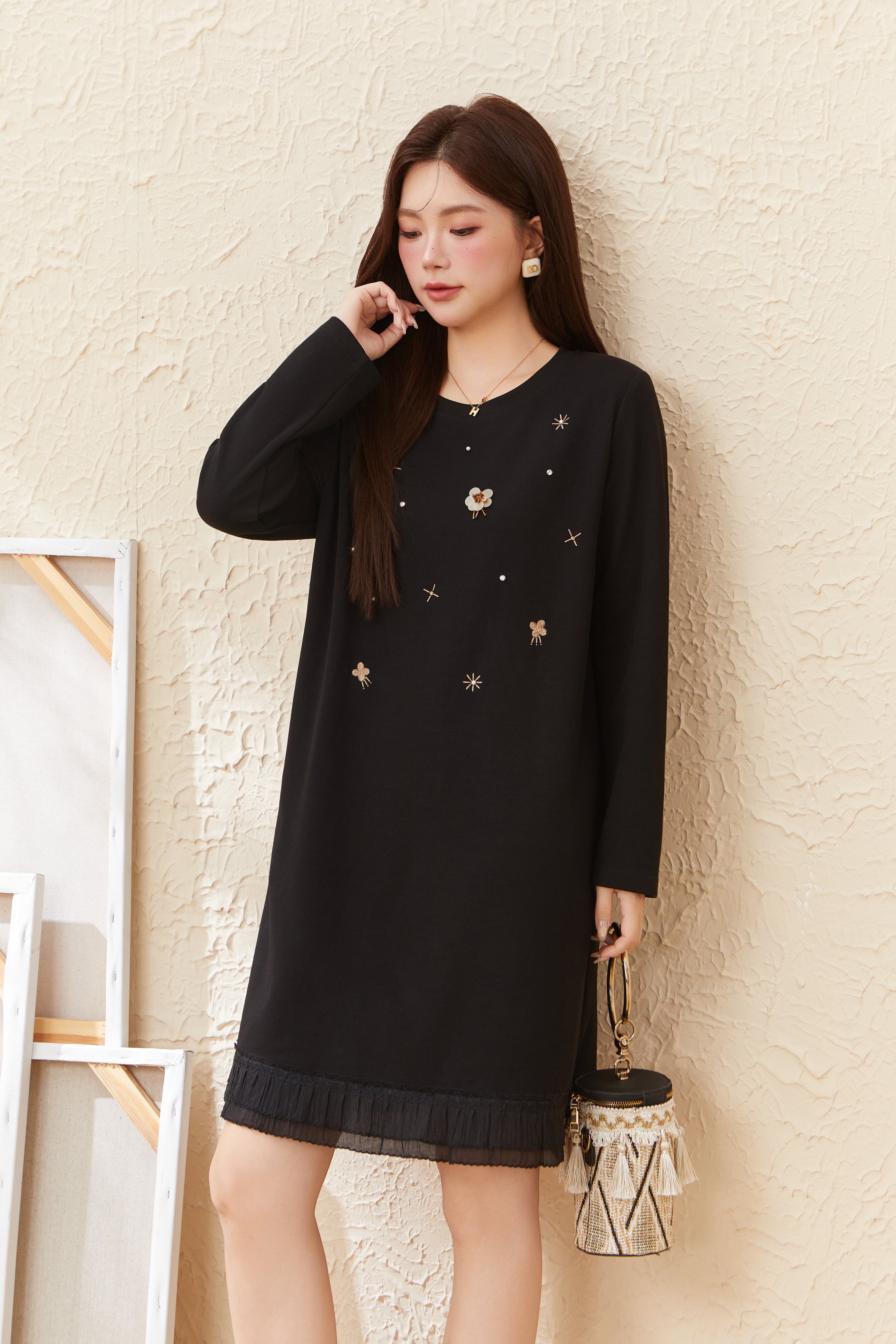 Nail bead ruffle edge knitted dress EDQ5817