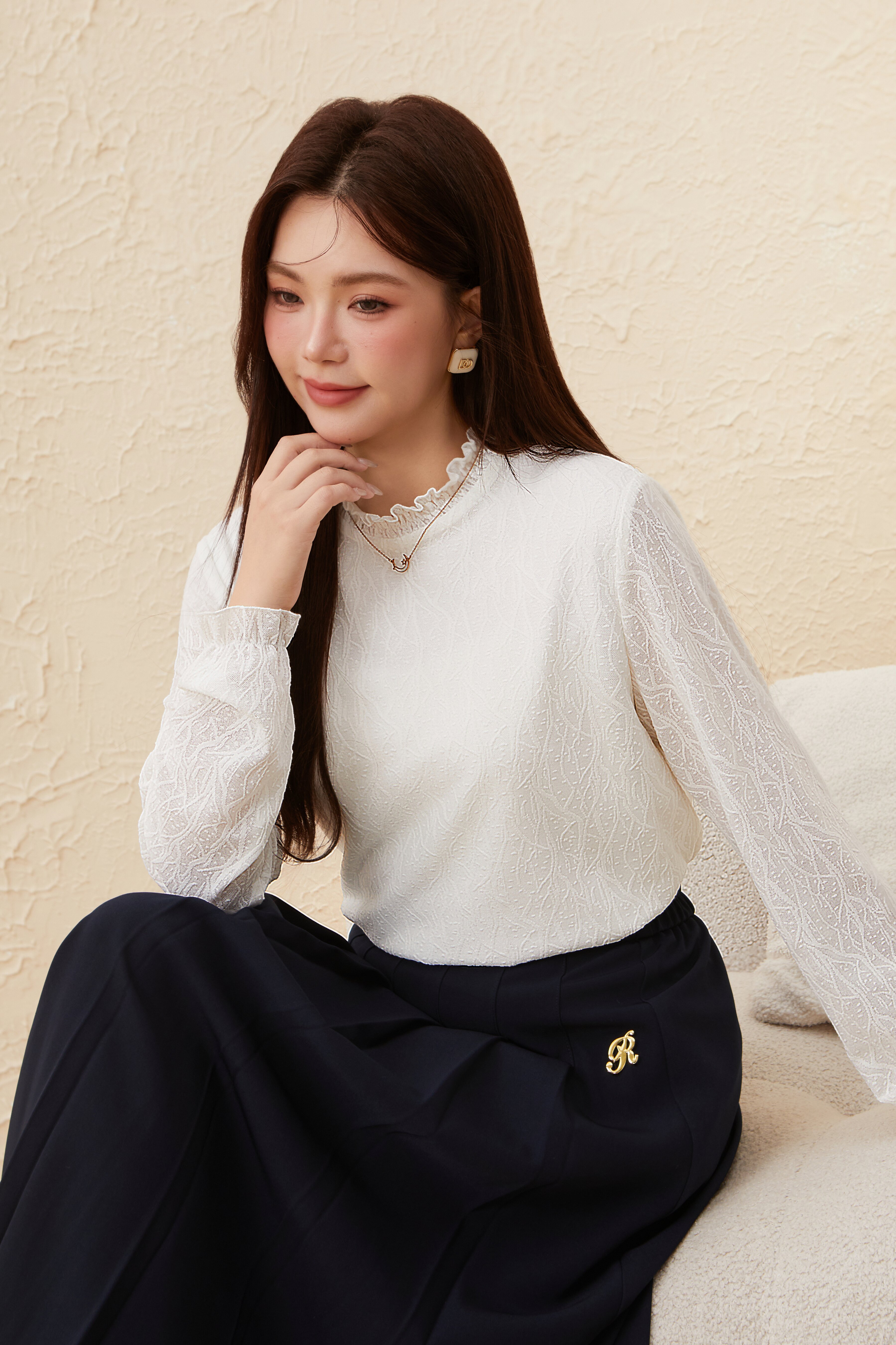 Extremely simple style slim fit top EDZ5799