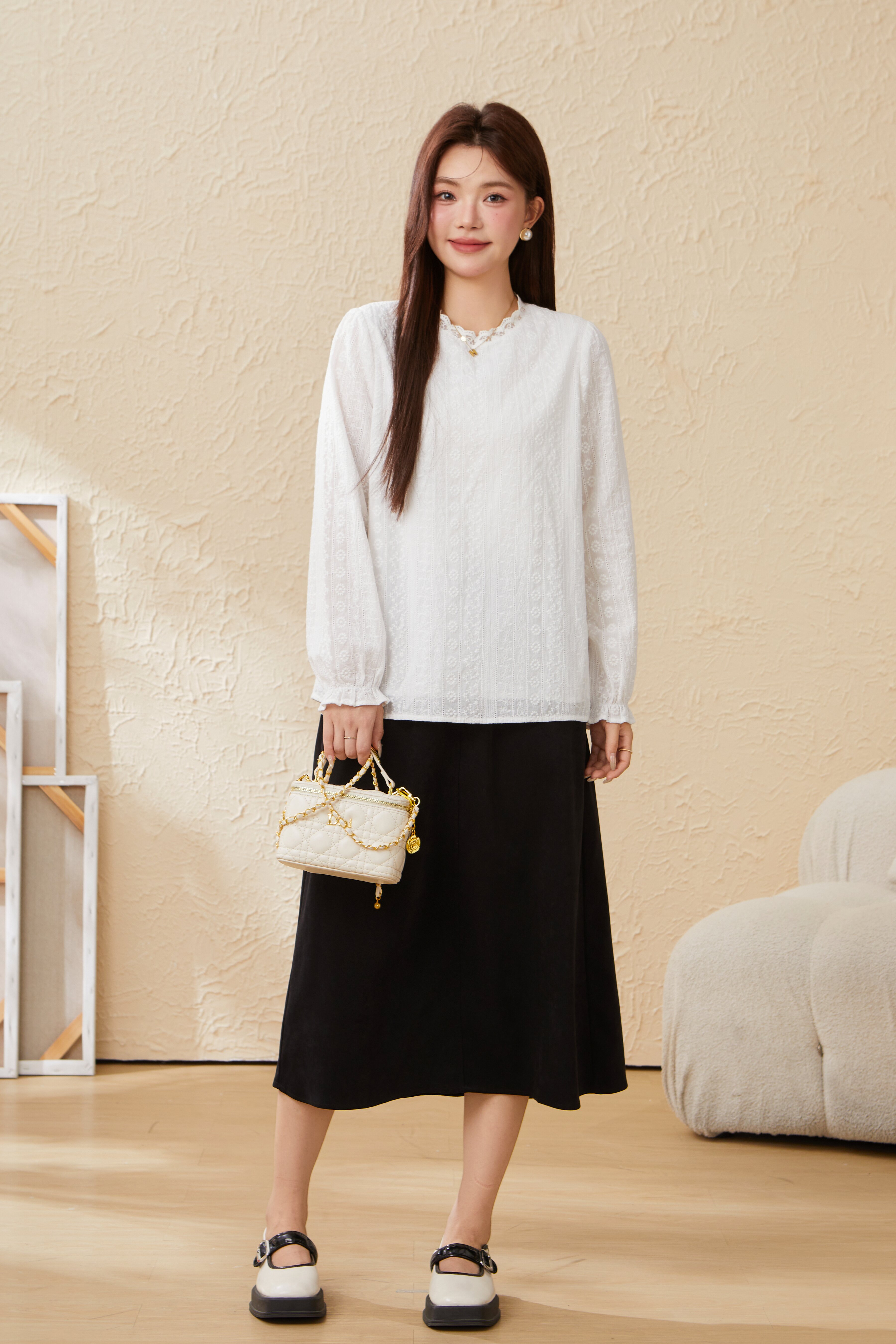 Lace Patchwork Heavy Embroidery Blouse EDA5865