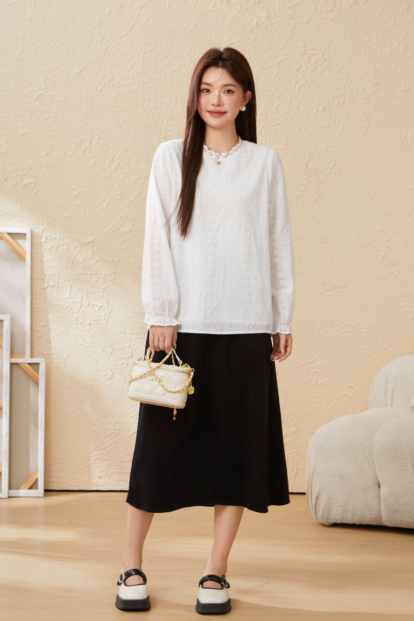 Lace Patchwork Heavy Embroidery Blouse EDA5865