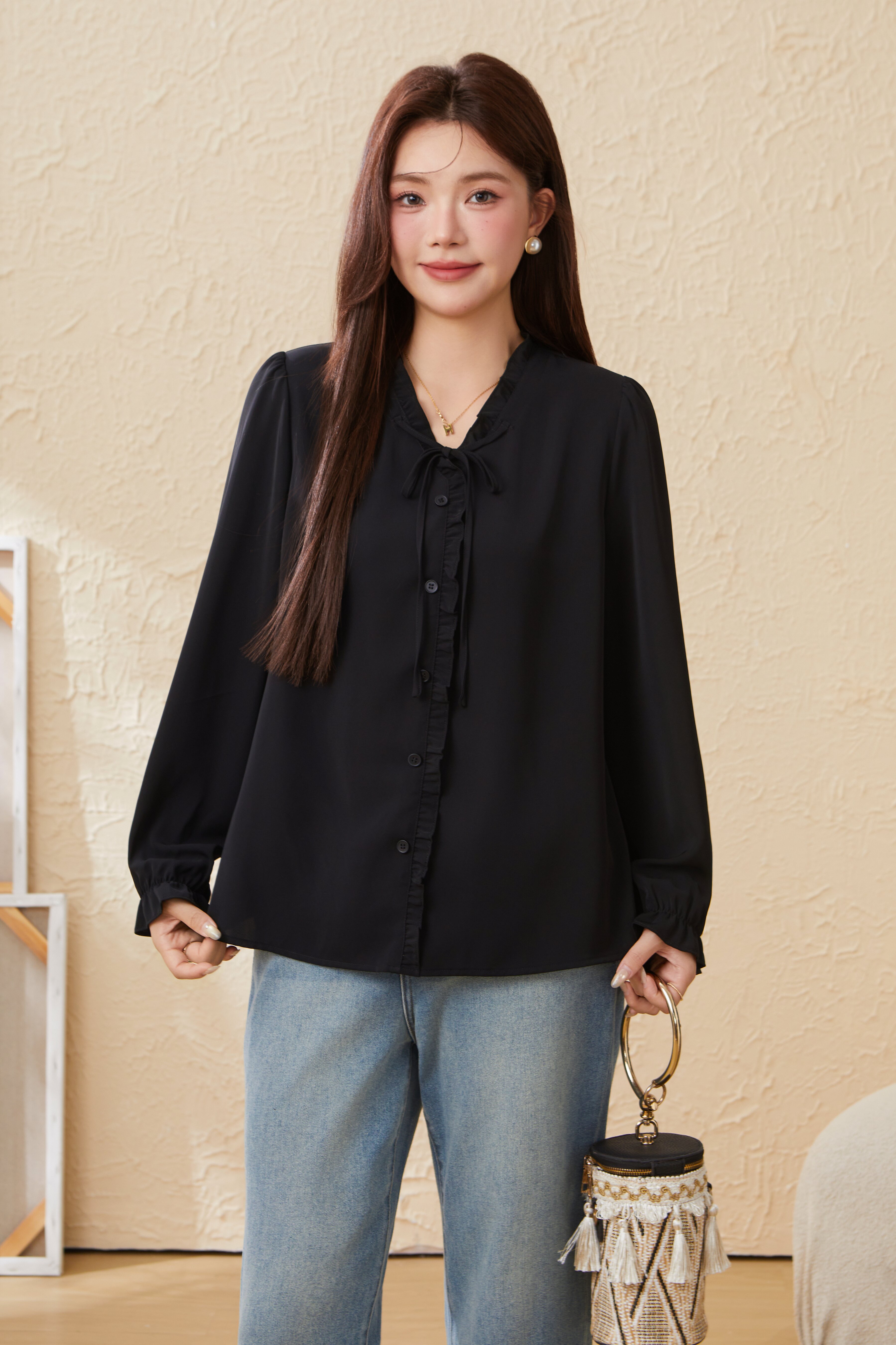 Fungus edged V-neck Fried Dough Twists rope temperament shirt EDA5833