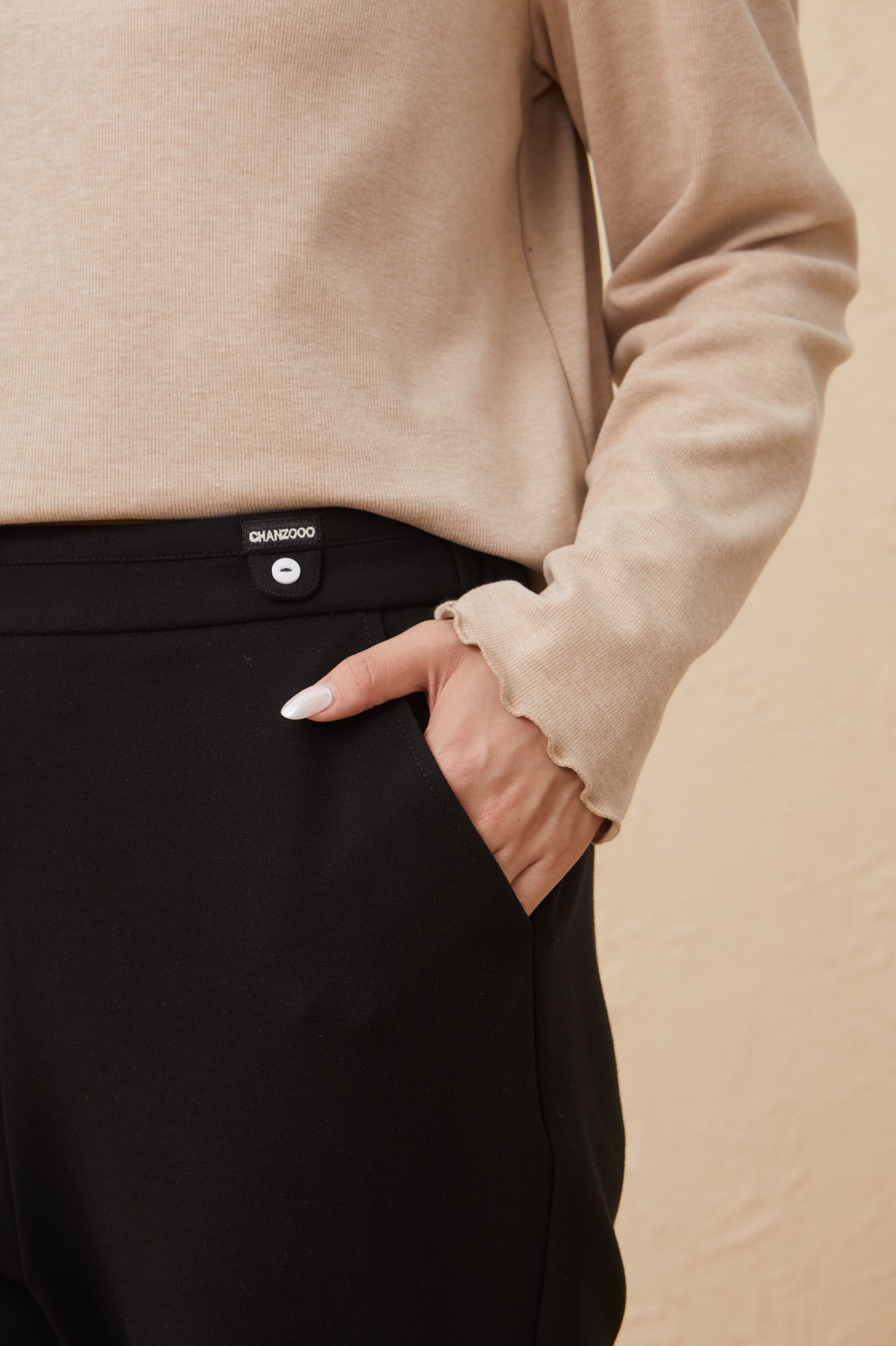 Anti-pilling Plus Velvet Thickened Micro-flared Trousers EDK5962