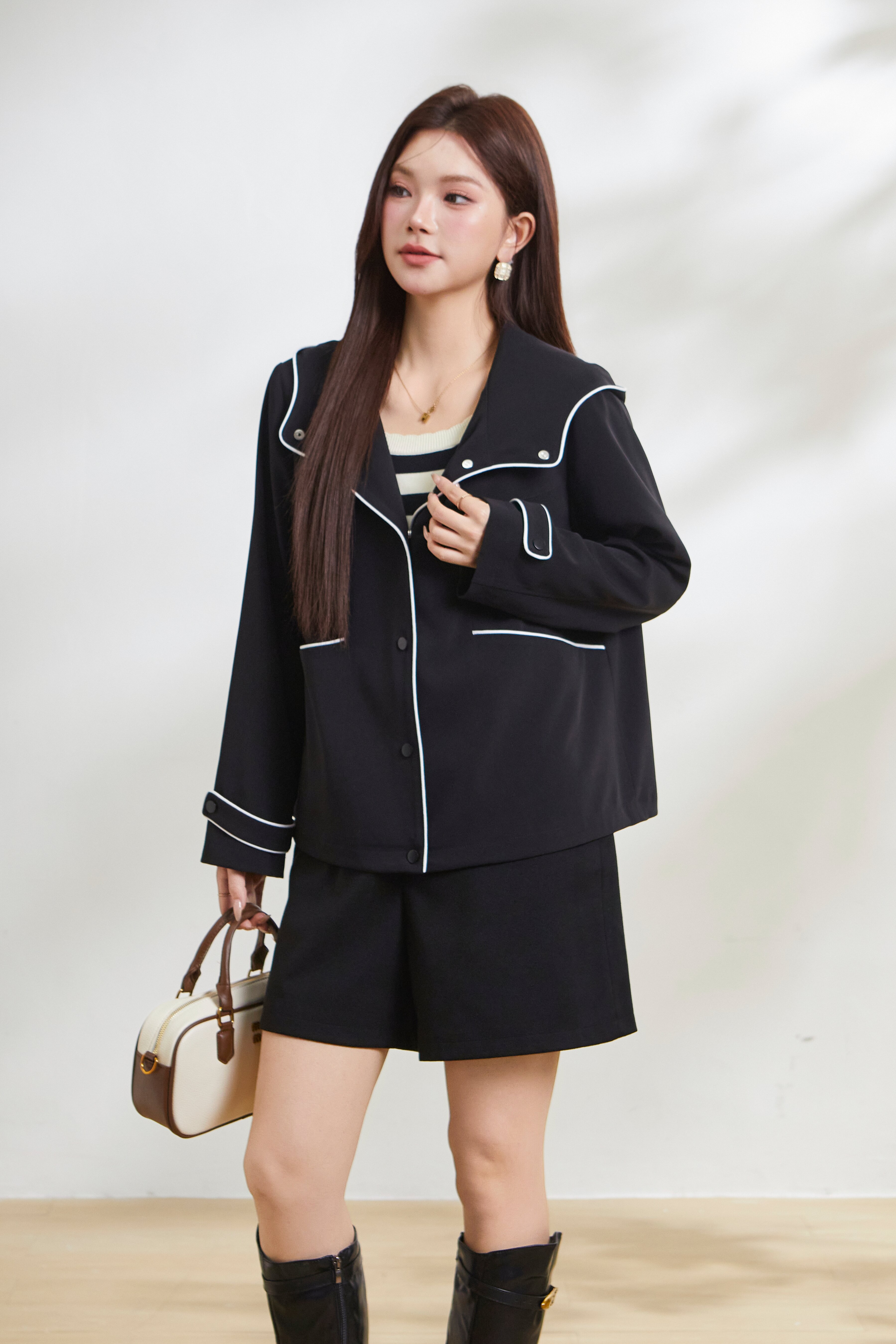Hooded Contrast Color Windbreaker Jacket FCW6997