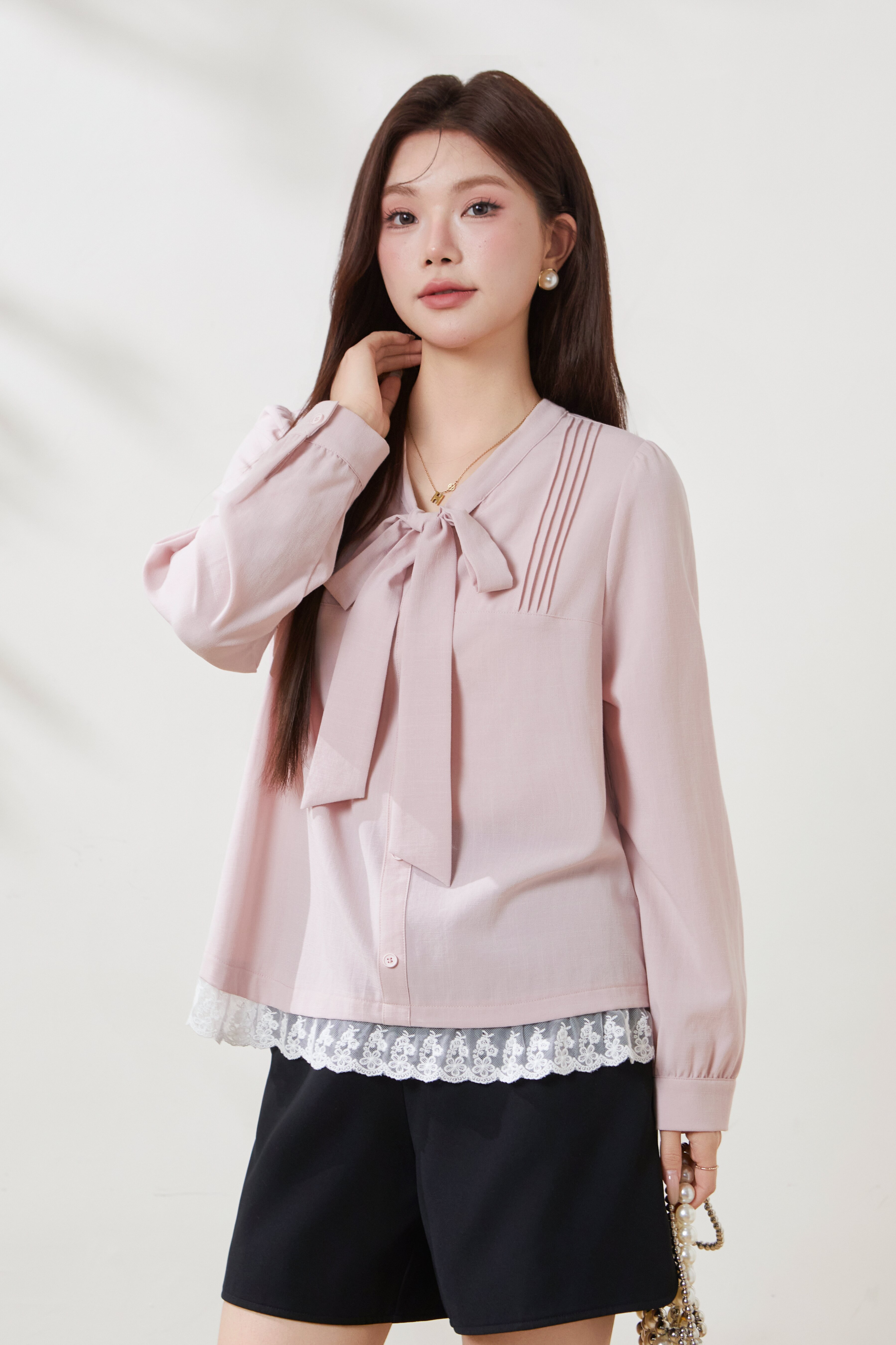Lace-up lace-trim blouse FCA6863
