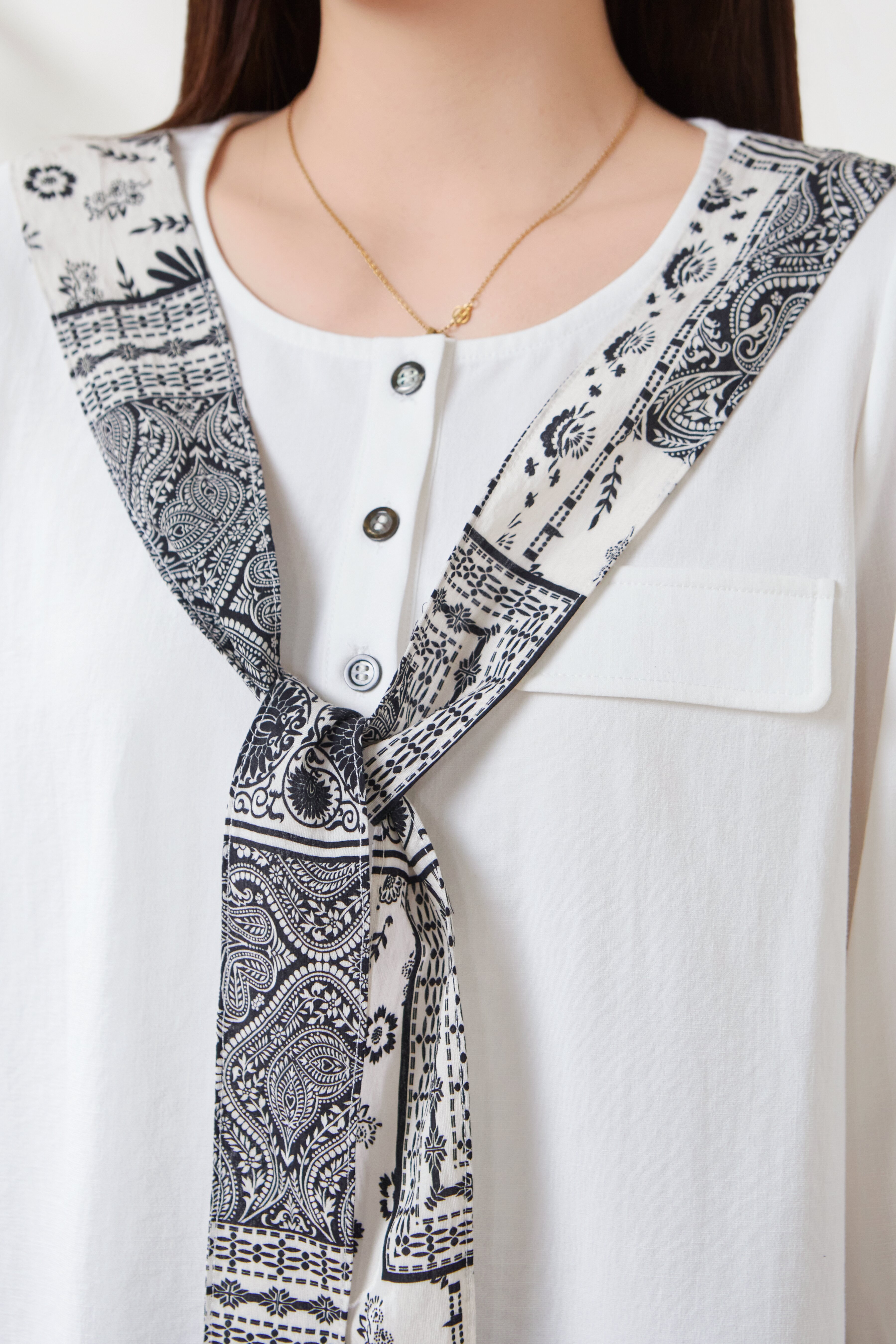 Printed shawl with ribbon, imitation cotton-linen blouse FCA6925