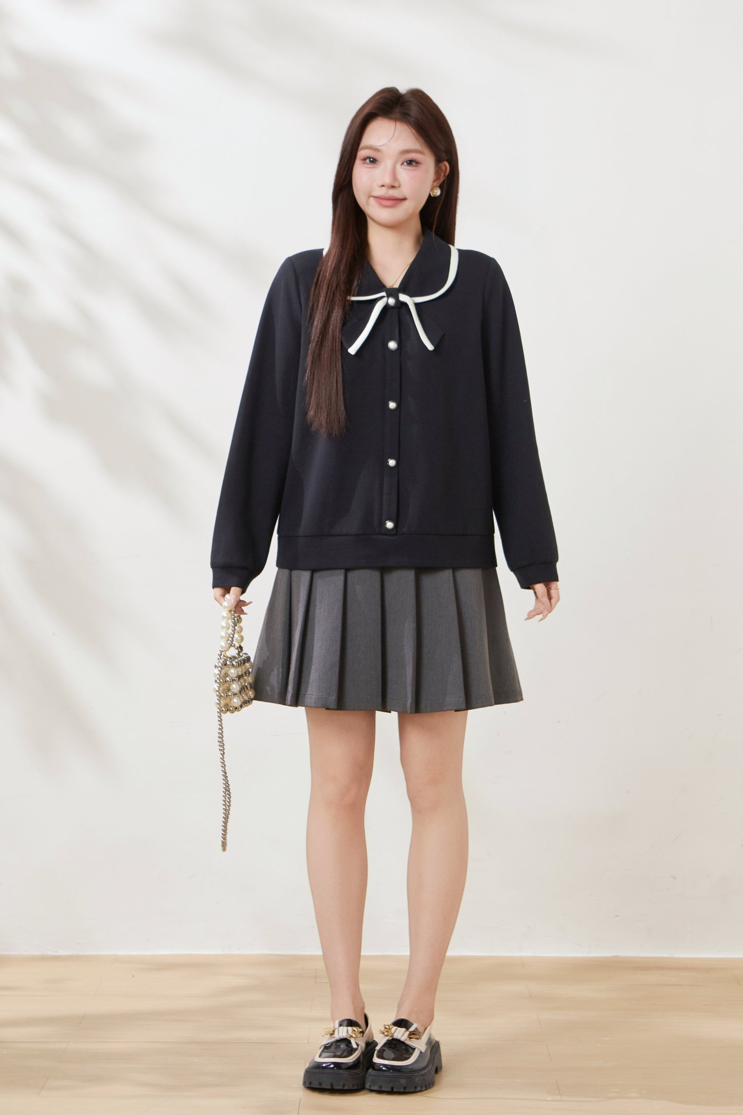 Two-tone bow-tie long-sleeve sweatshirt FCZ6957