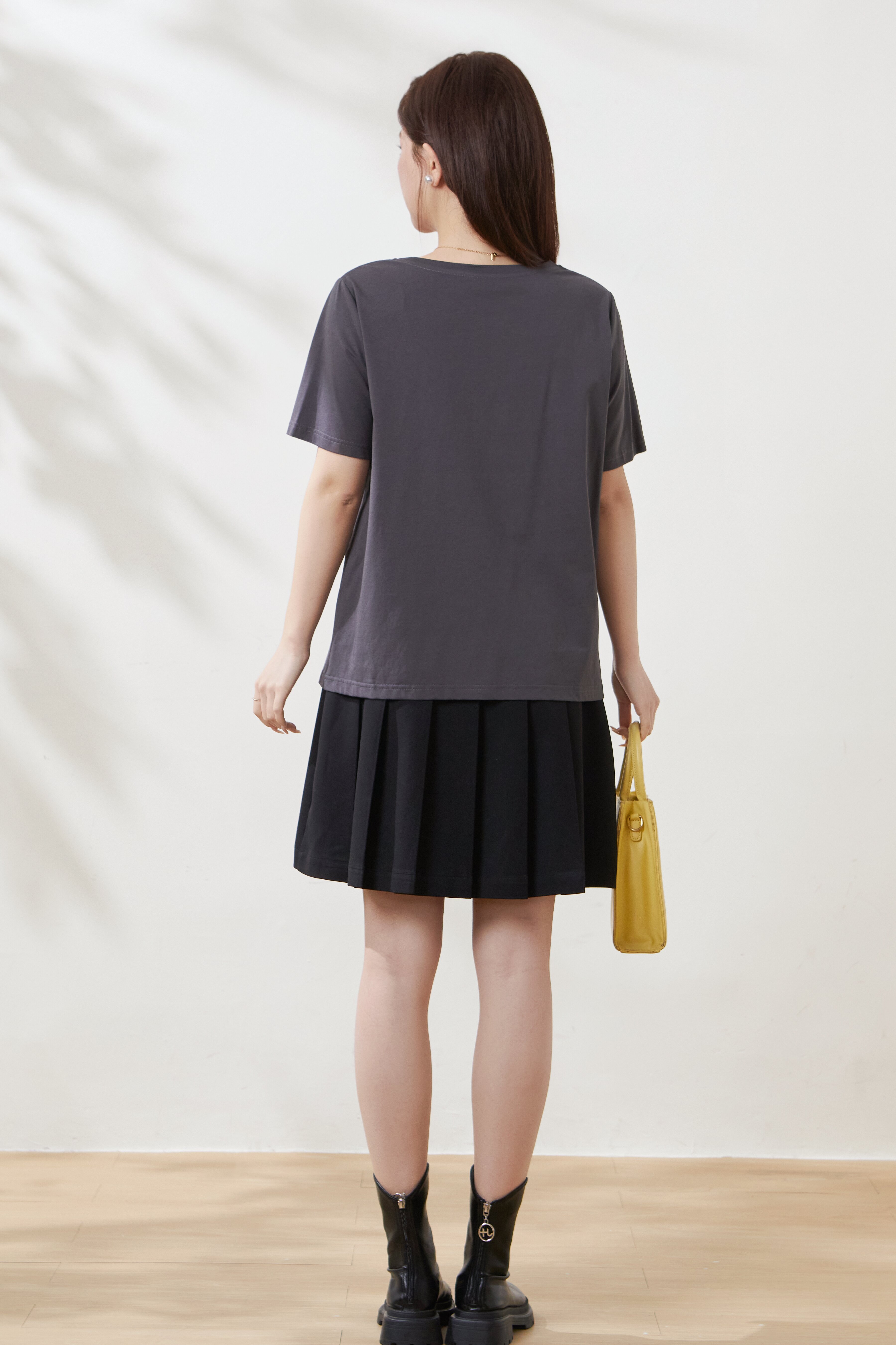 High-end three-dimensional fur embroidered knitted T-shirt FXZ7073