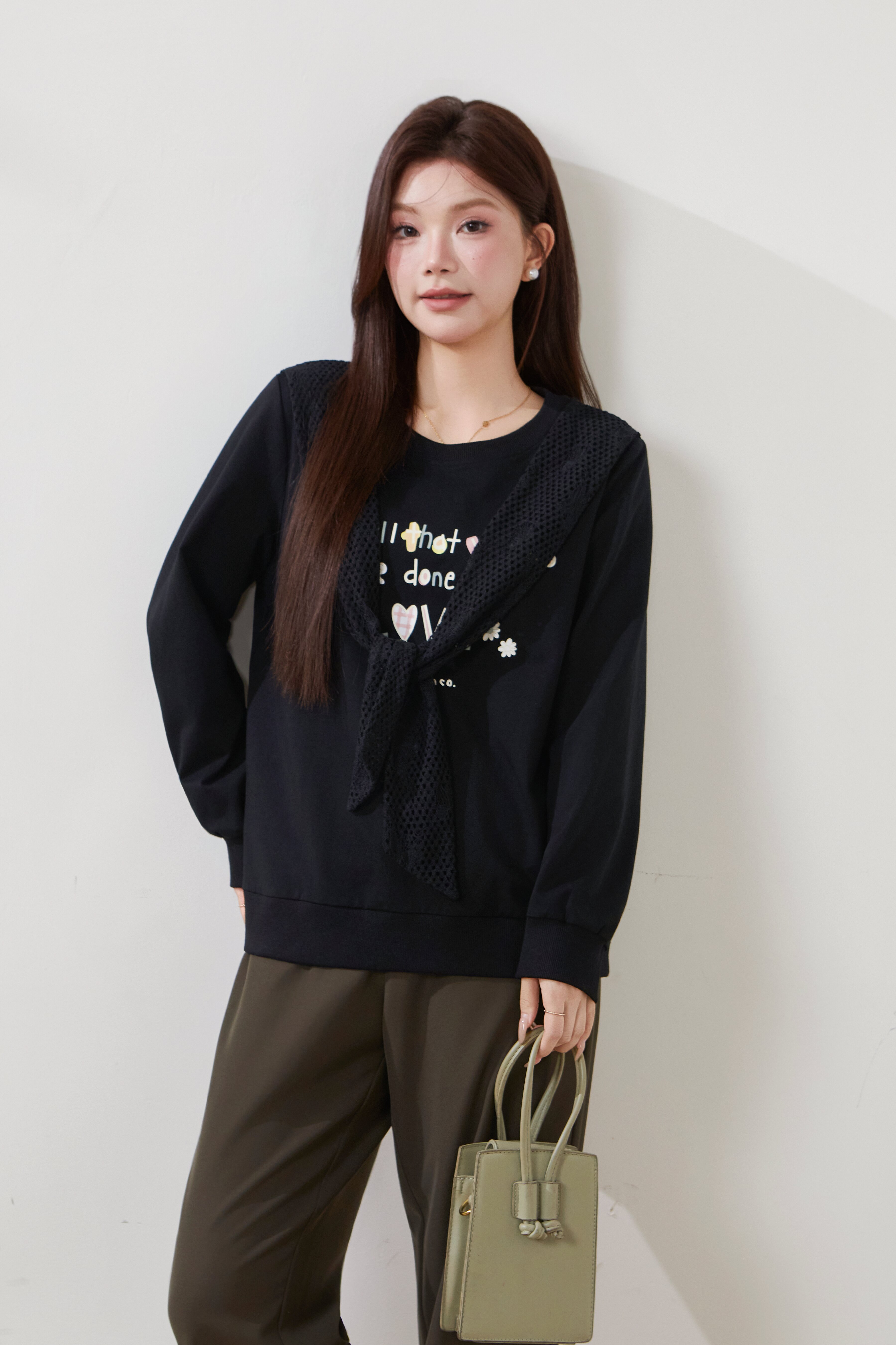 Lace Scarf Round Neck Printed Sweatshirt FCZ6866