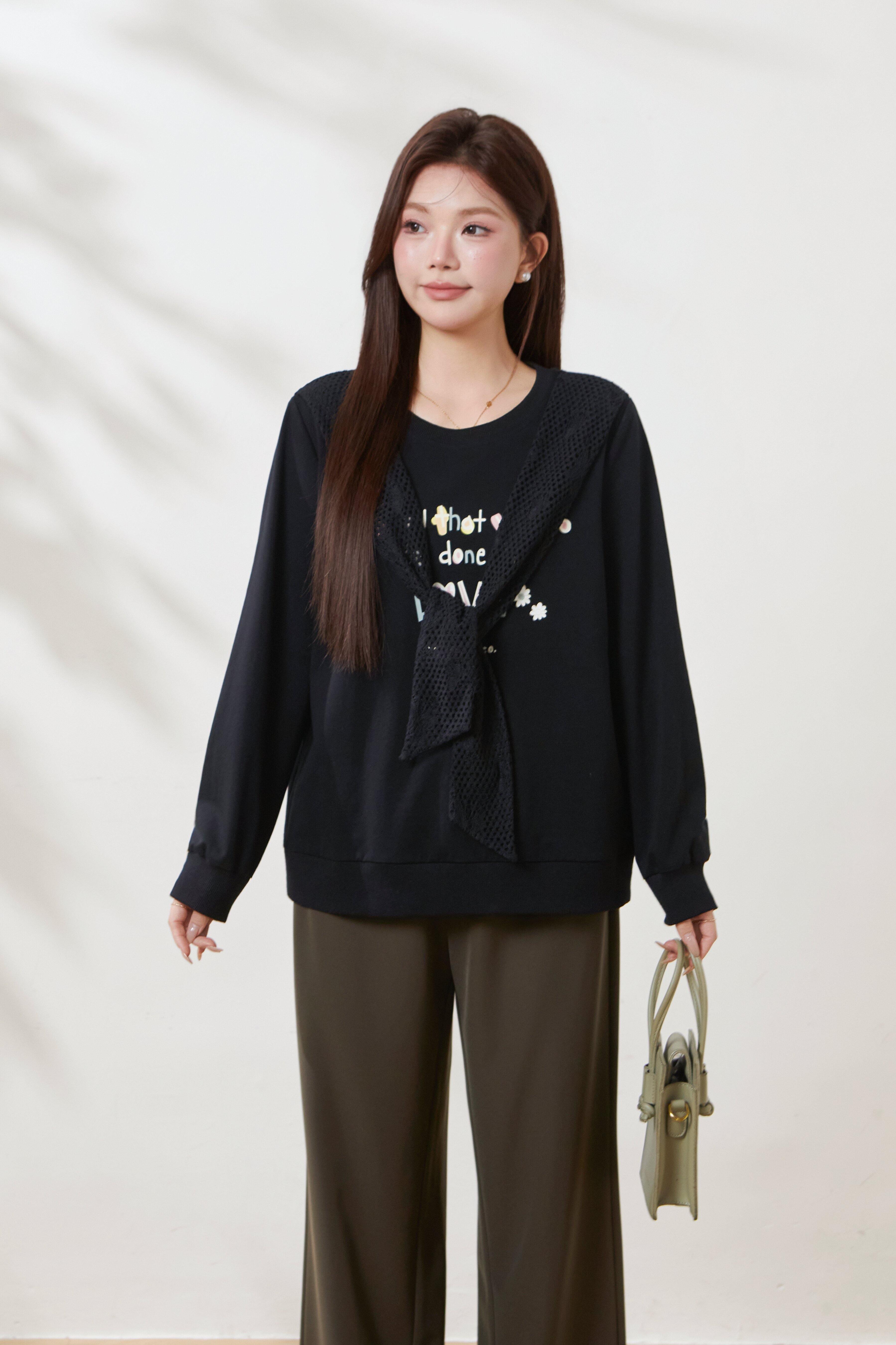 Lace Scarf Round Neck Printed Sweatshirt FCZ6866
