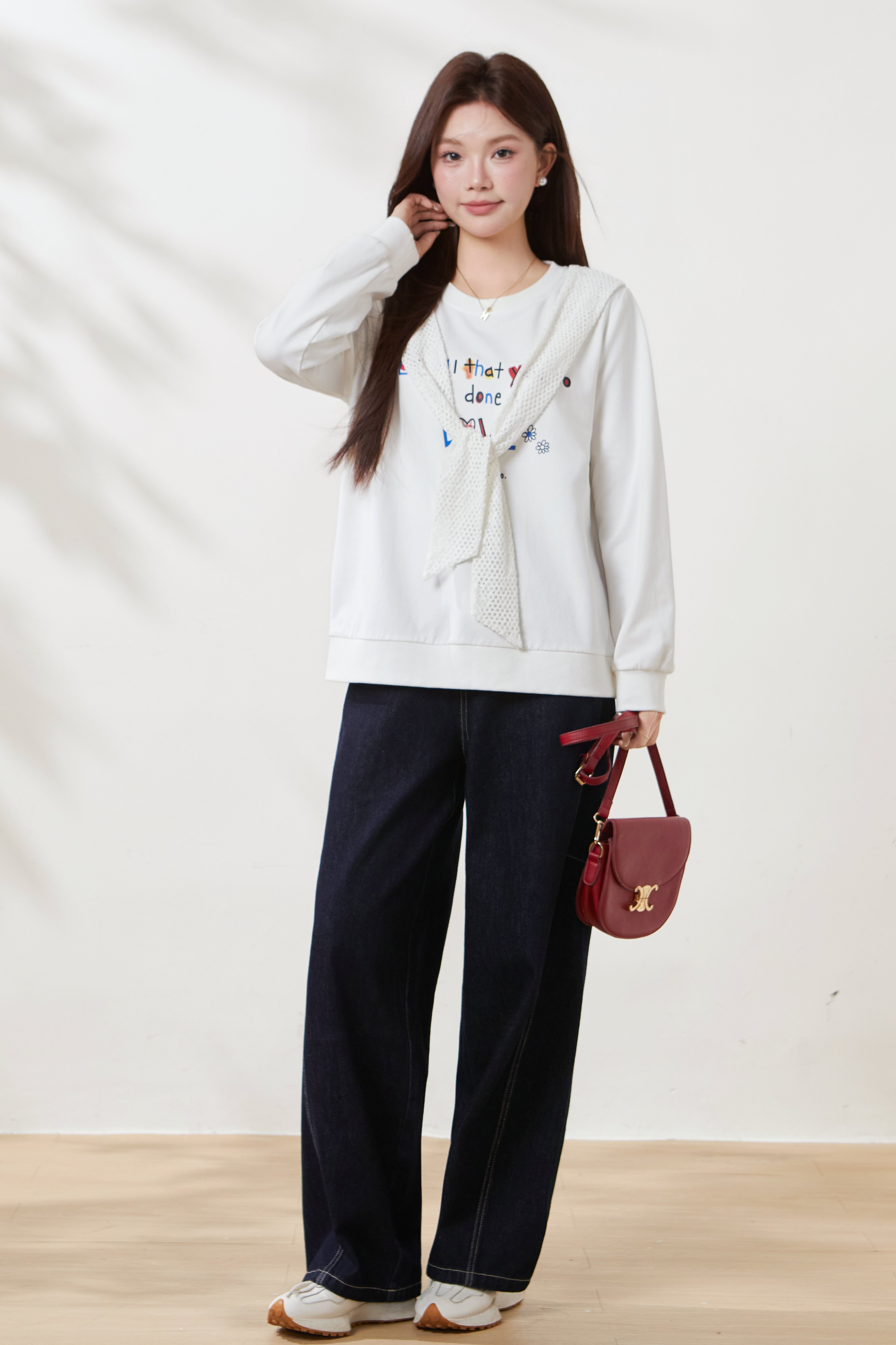 Lace Scarf Round Neck Printed Sweatshirt FCZ6866