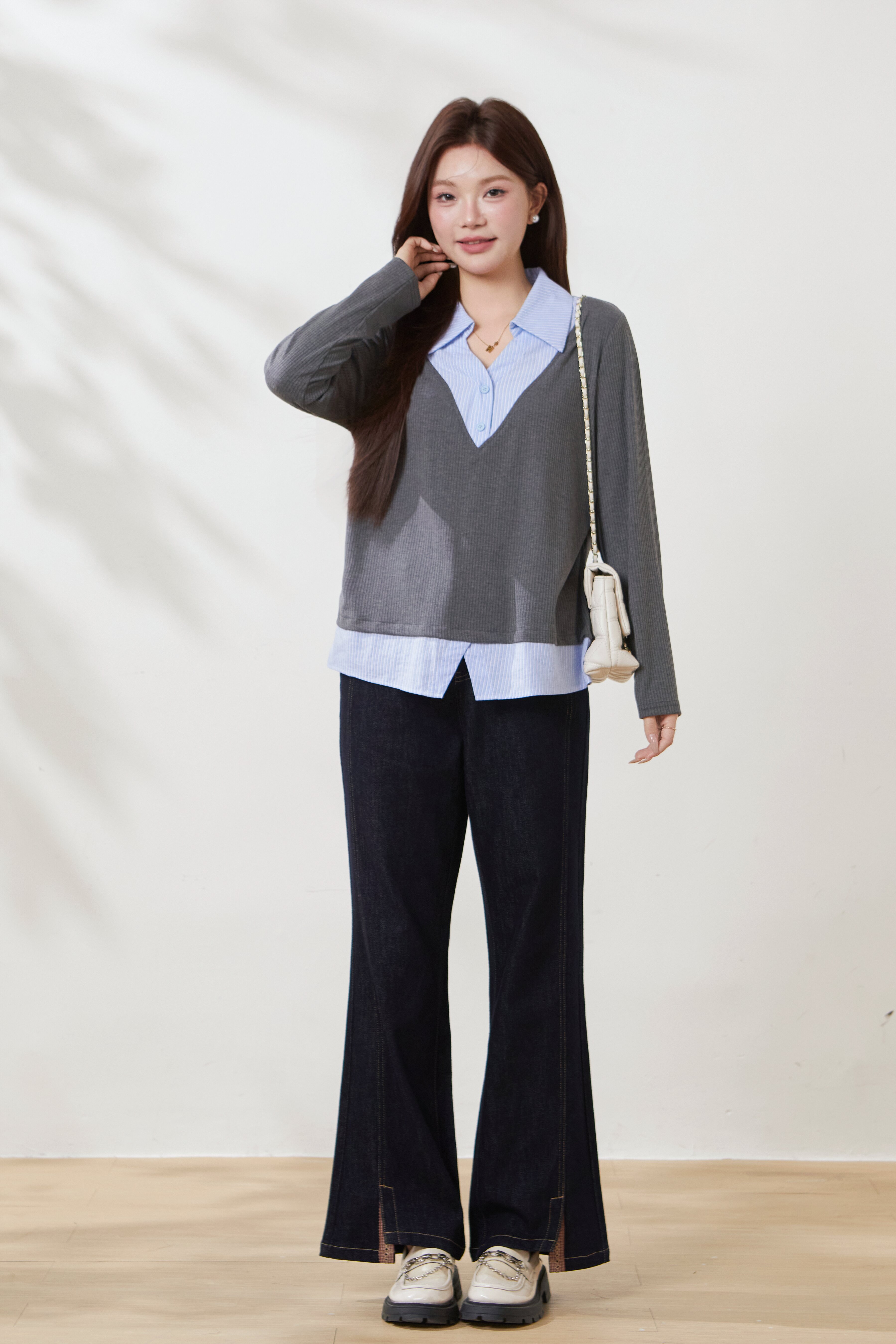 Striped V-neck faux two-piece knit shirt FCA6910