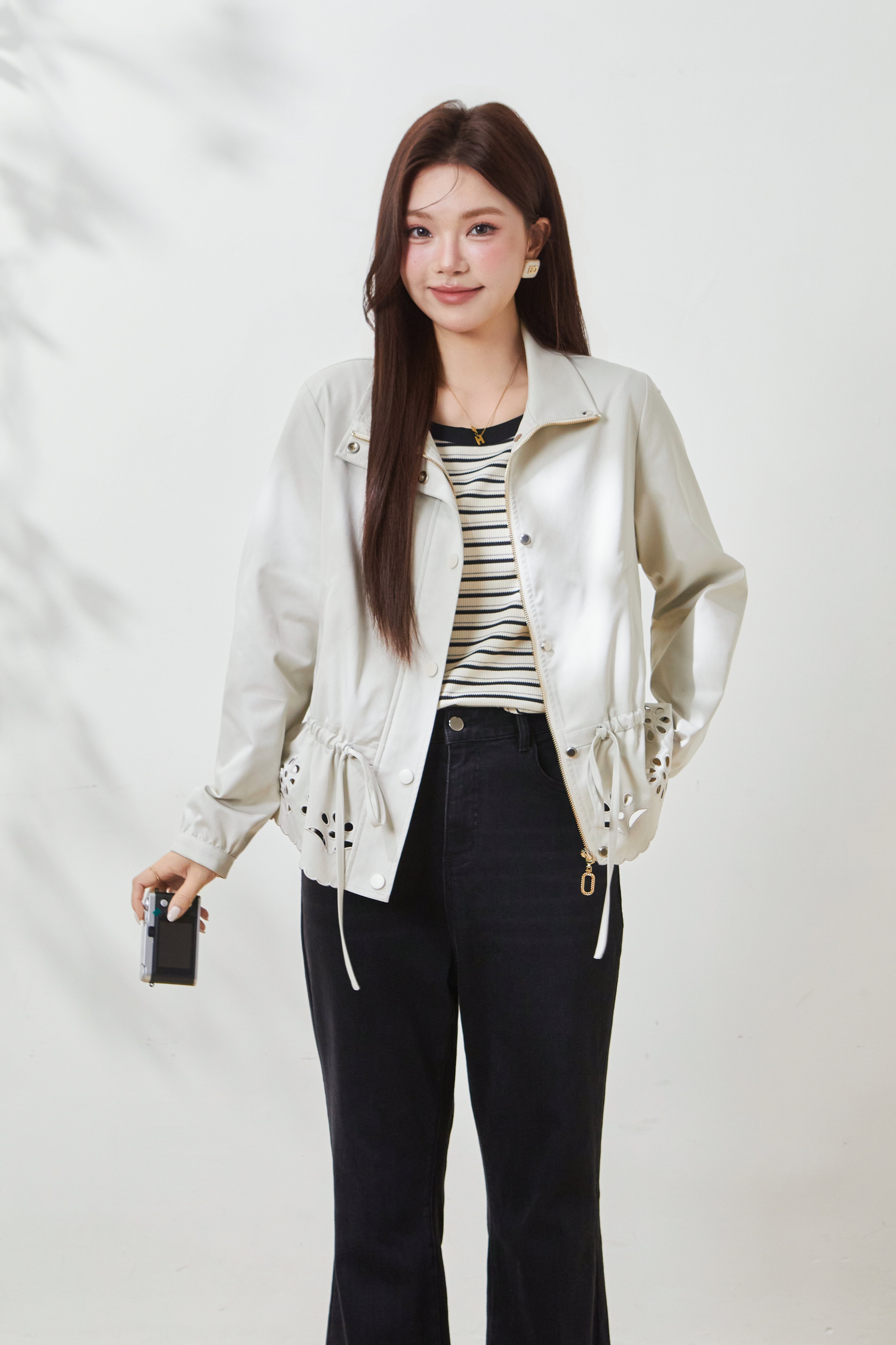 Stand-up collar hollowed-out waist-cinching jacket FCW7026