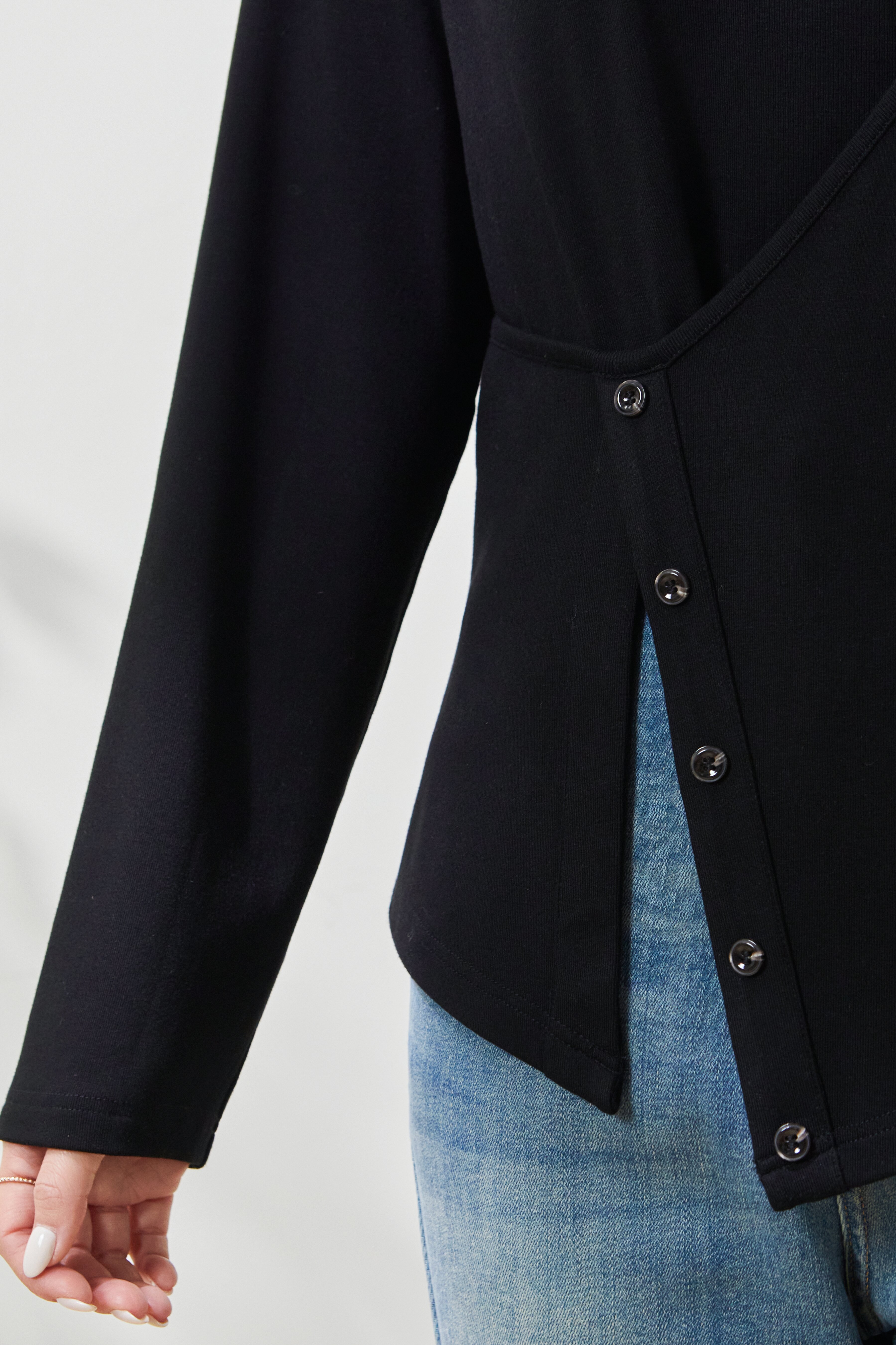 Side slit twisted hollow-out knit T-shirt FCZ6968