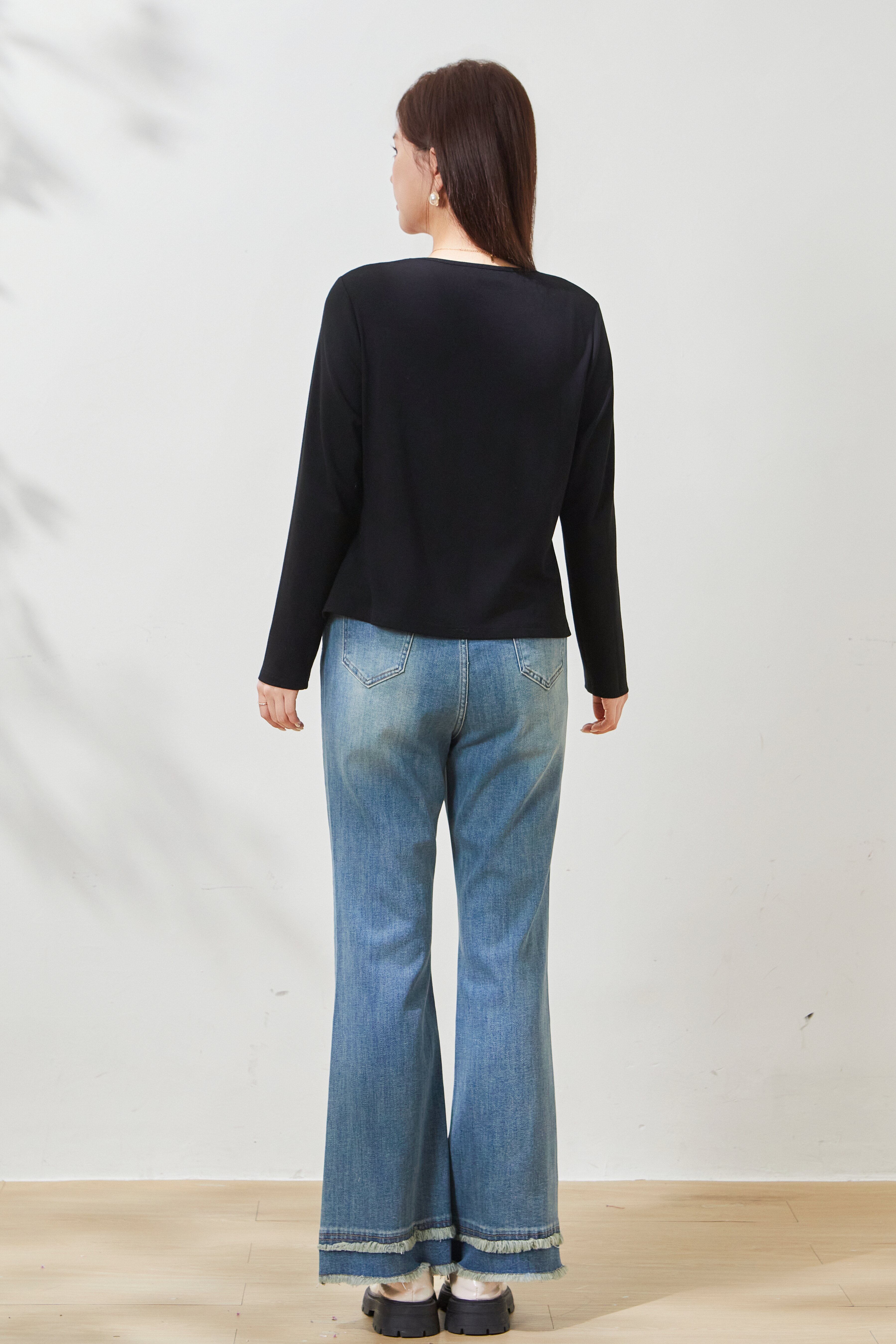 Side slit twisted hollow-out knit T-shirt FCZ6968