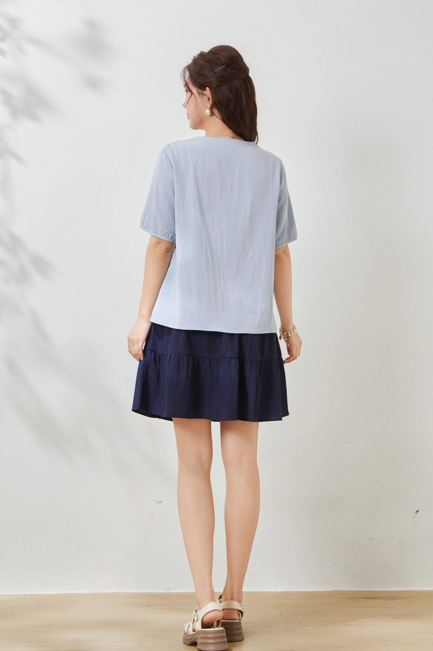 V-neck hollow embroidered top FXA8005