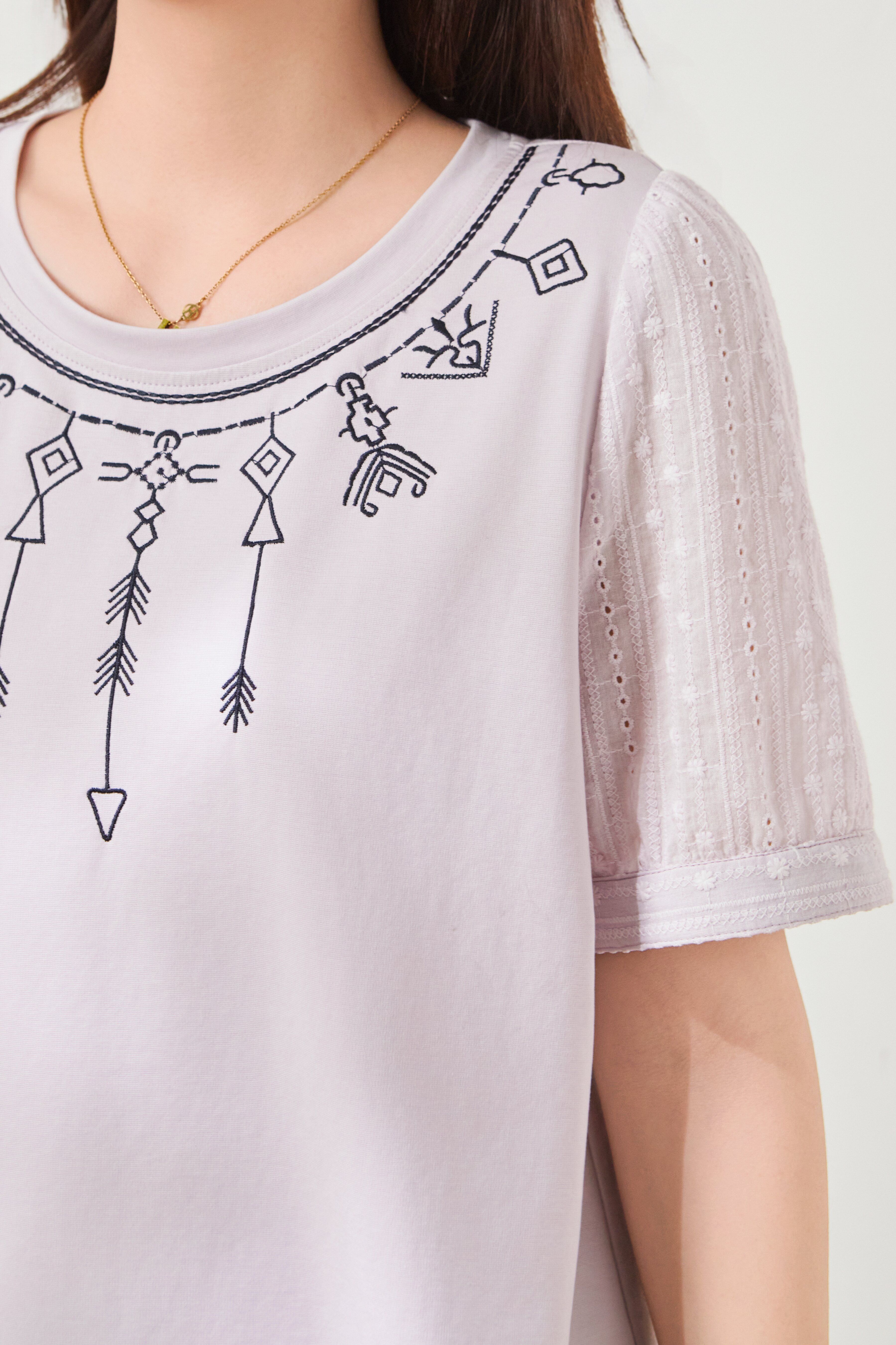 Embroidered Knit Patchwork Cotton T-Shirt FXZ6981