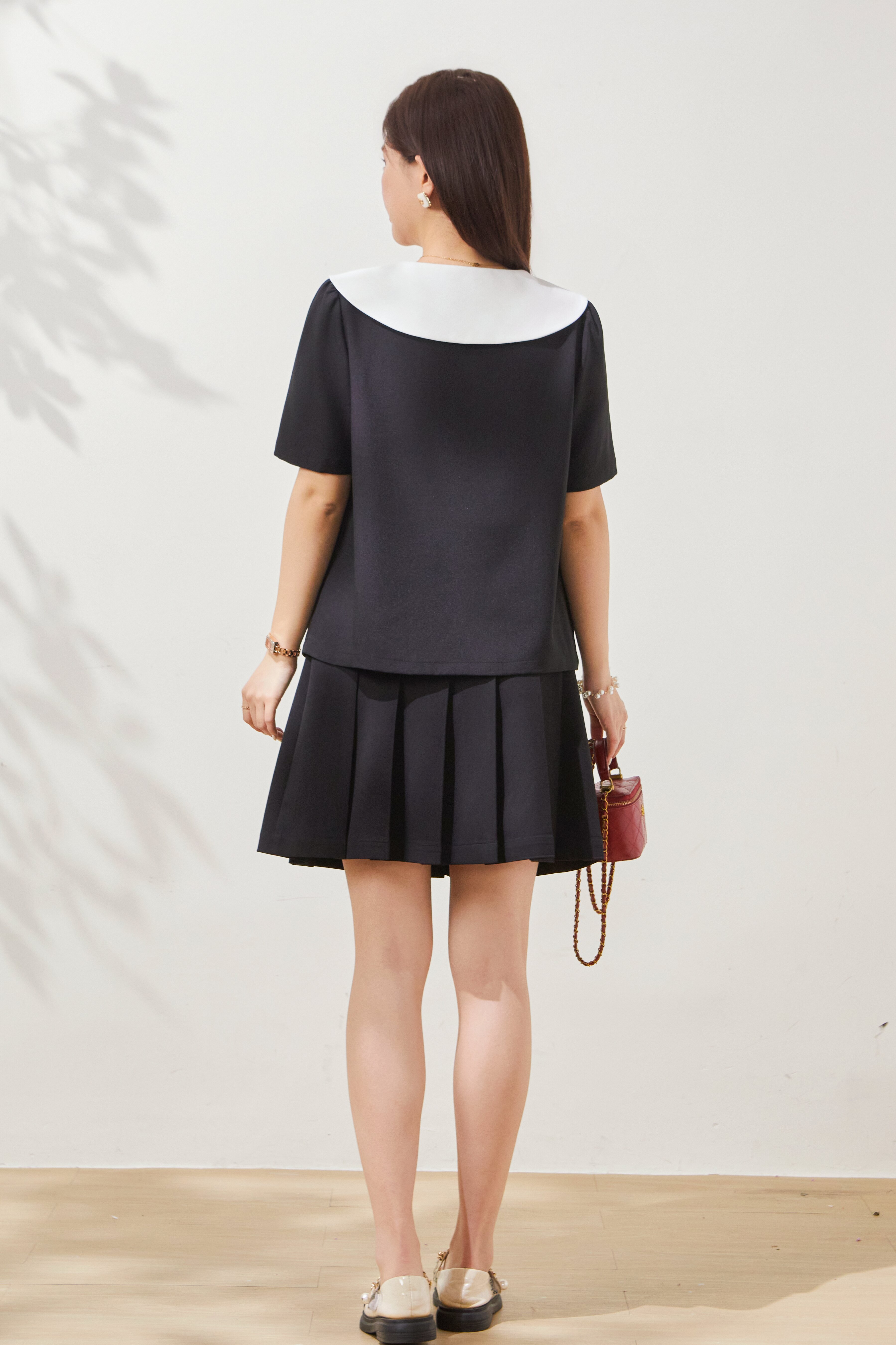 Age reducing bow doll collar shirt FXA8022